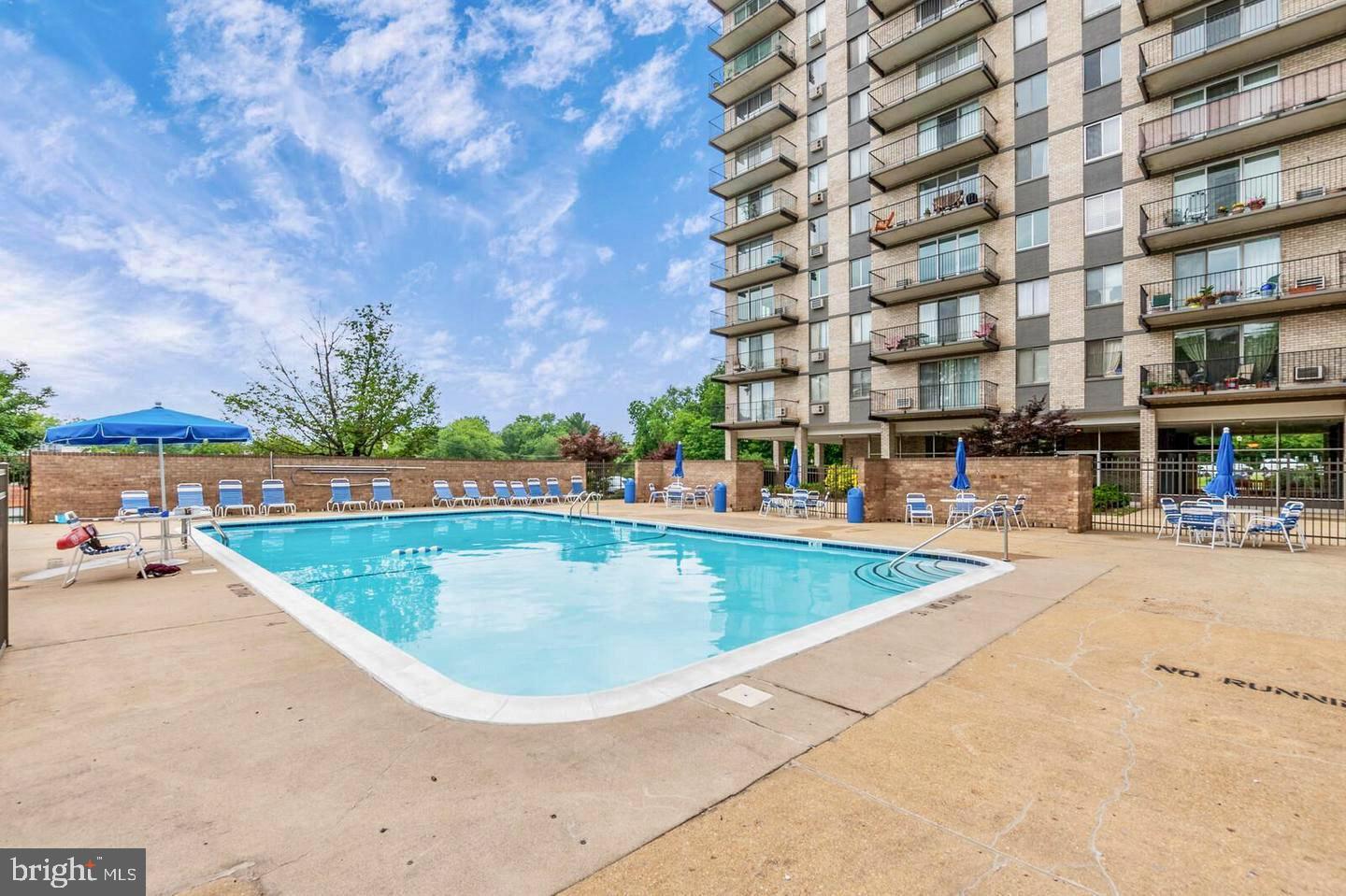 BARCROFT HILLS - Residential