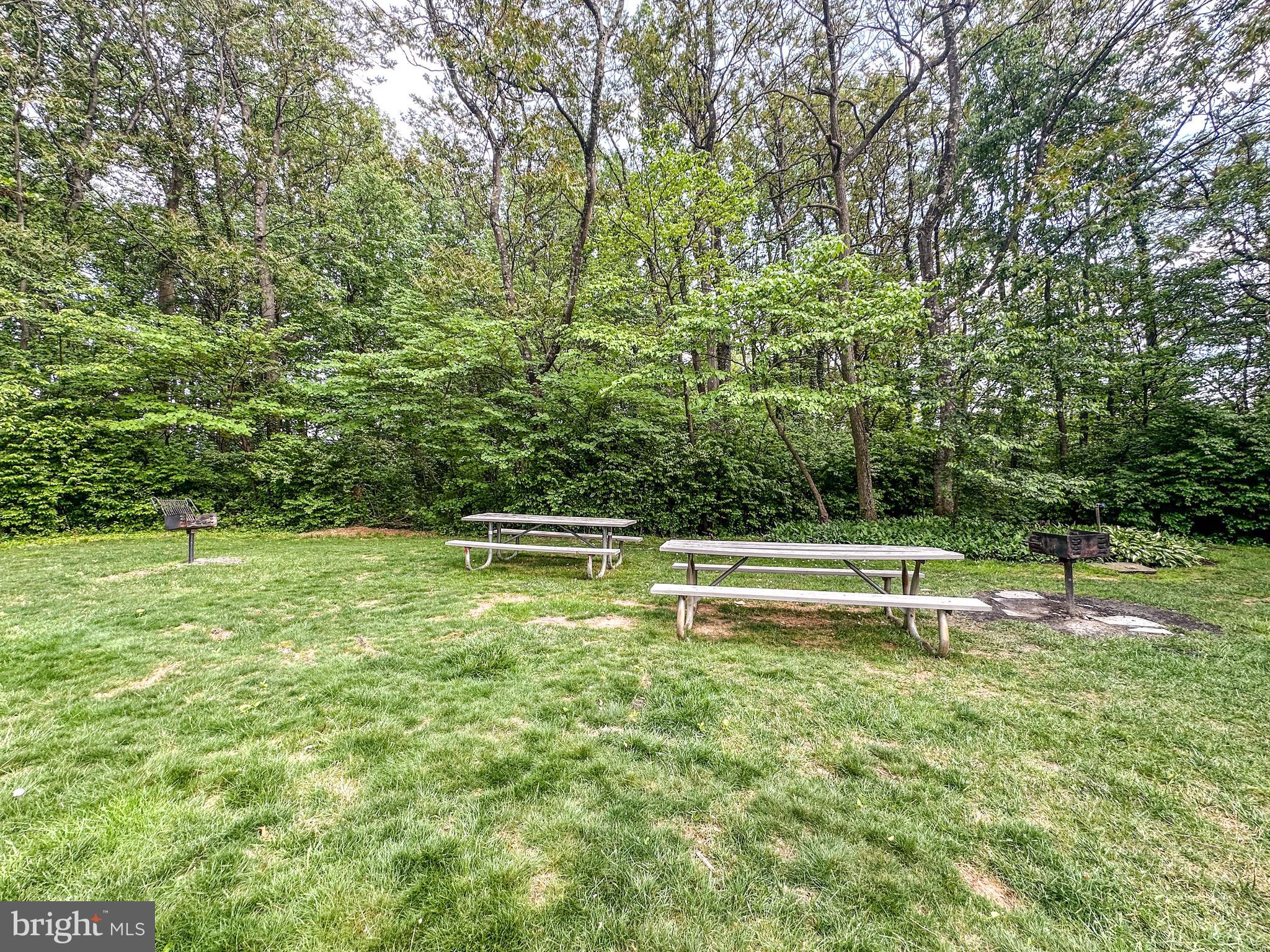 BARCROFT HILLS - Residential