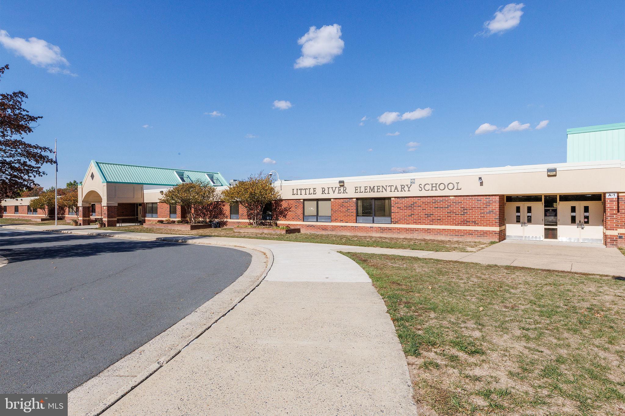 SOUTH RIDING - Residential