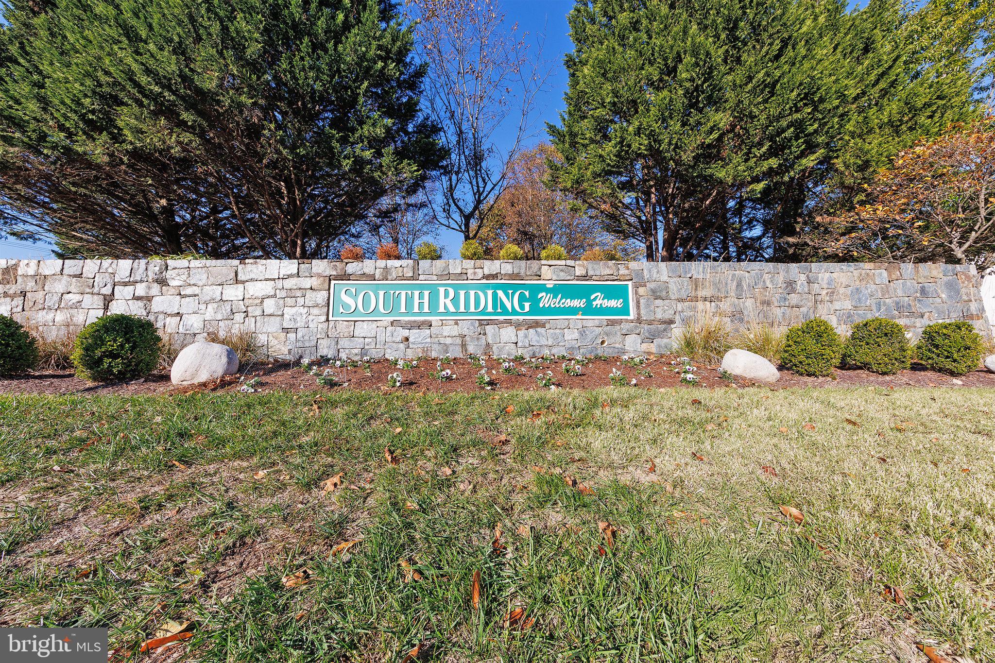 SOUTH RIDING - Residential
