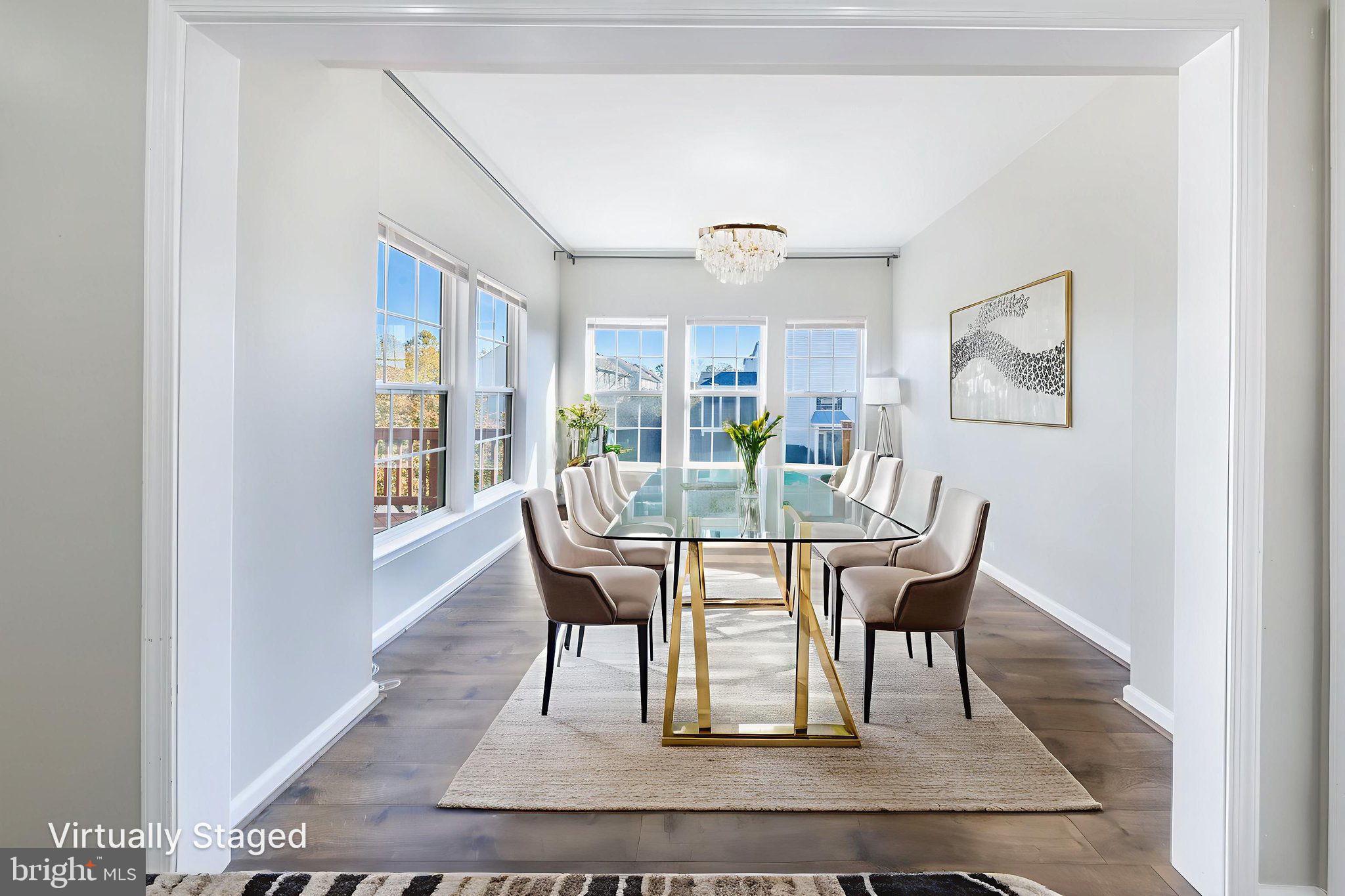 SOUTH RIDING - Residential