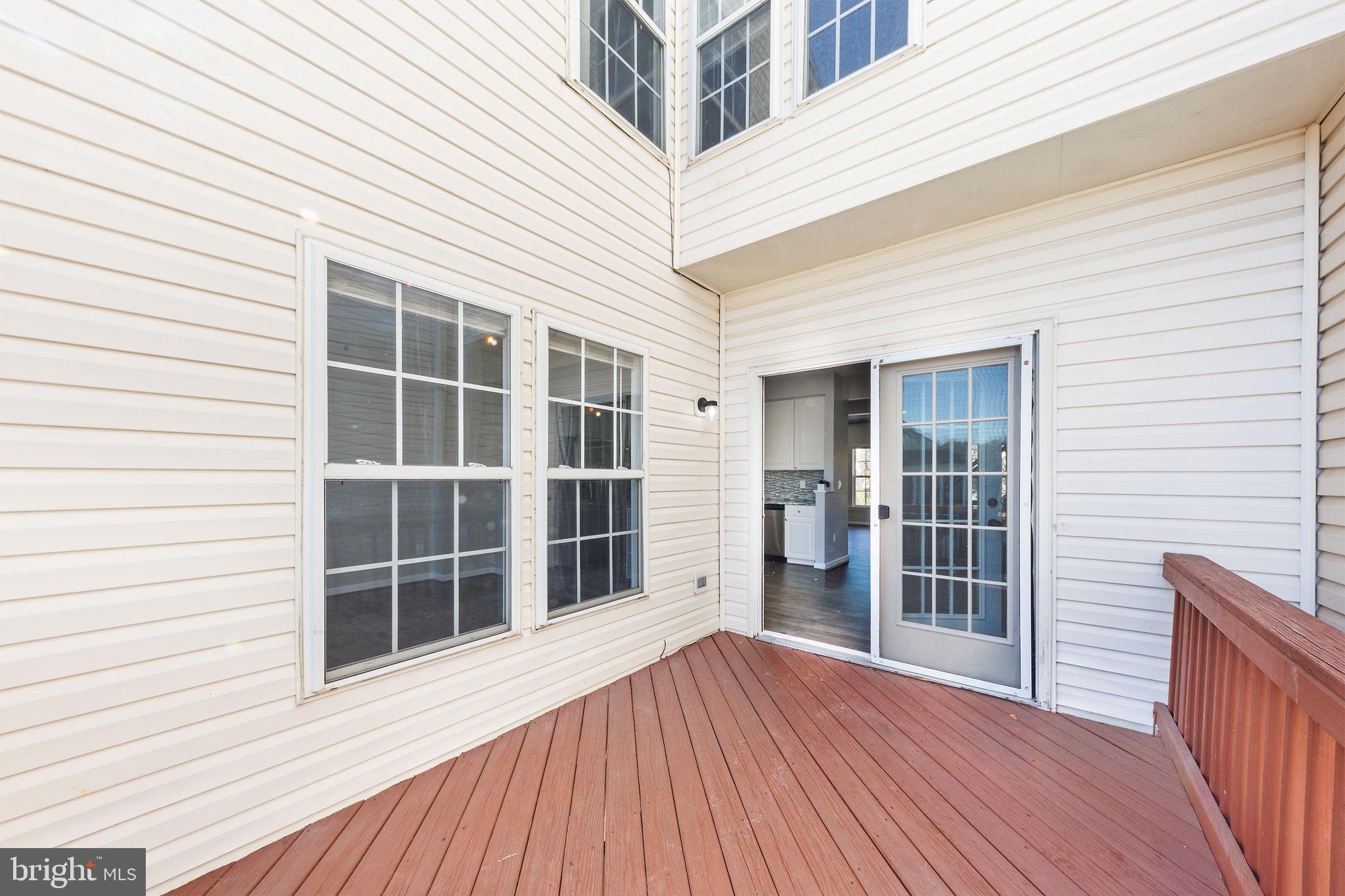 SOUTH RIDING - Residential