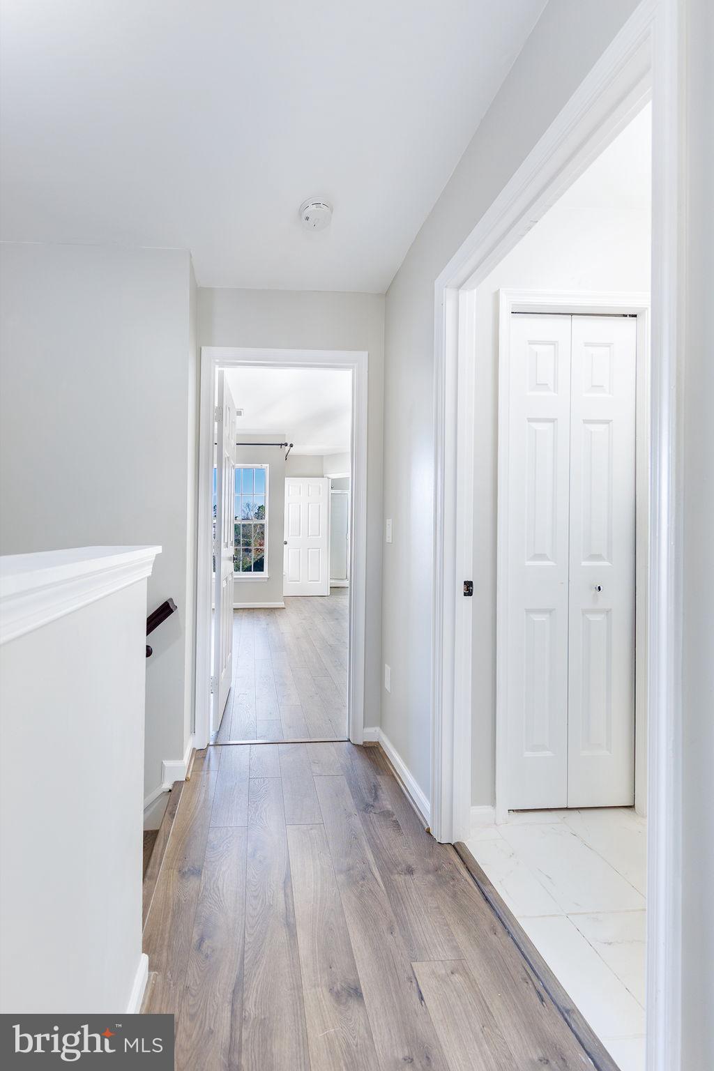 SOUTH RIDING - Residential