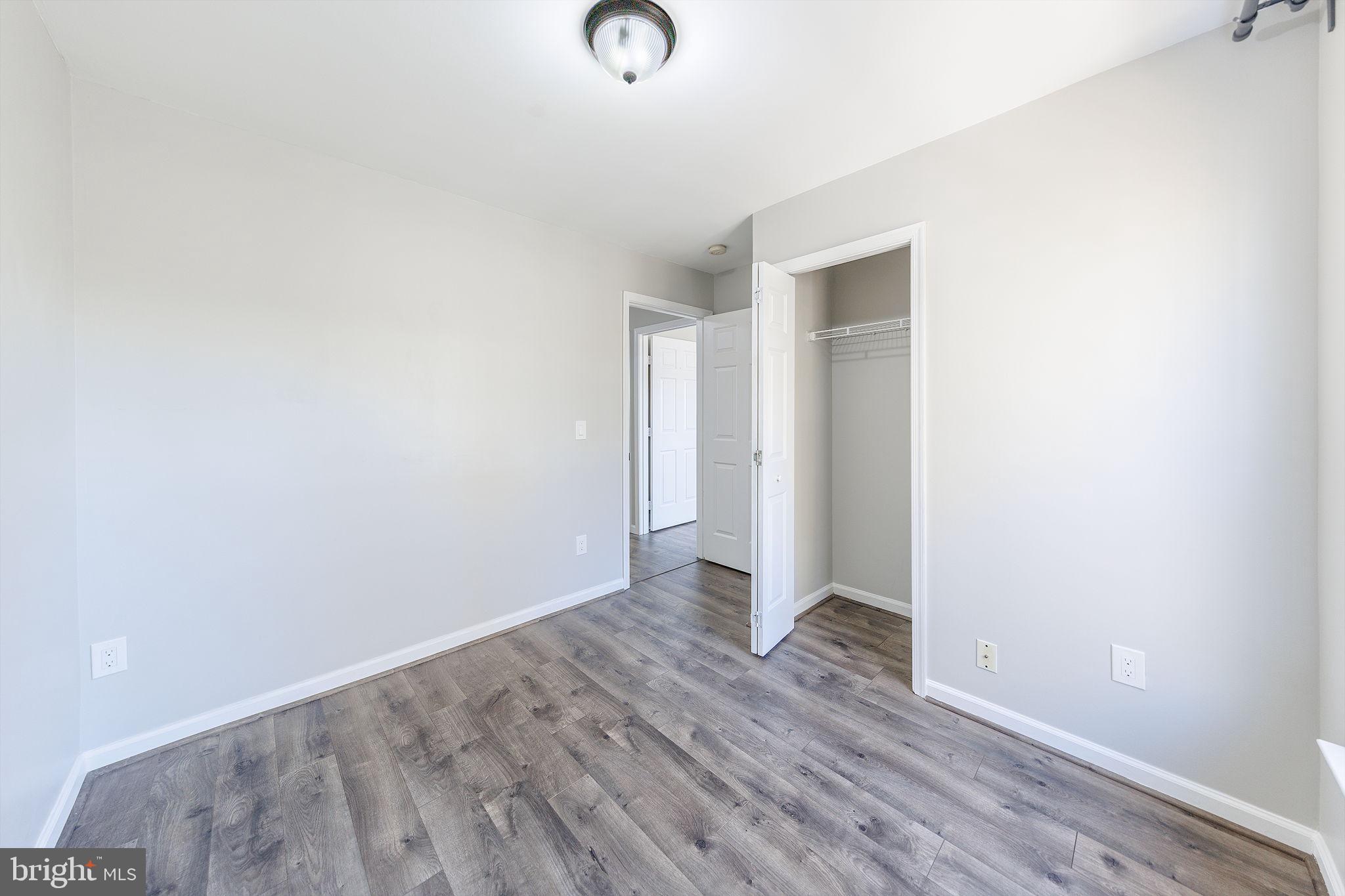 SOUTH RIDING - Residential