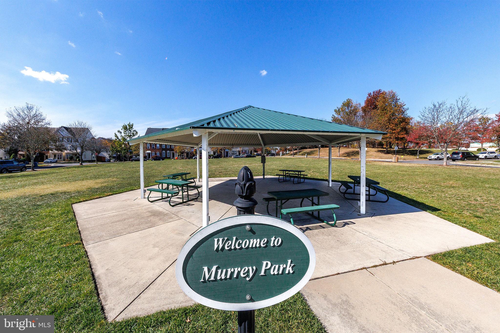 SOUTH RIDING - Residential