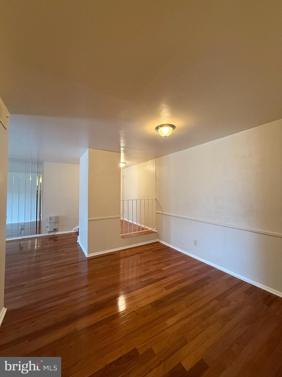 CHERRY GLEN CONDOS - Residential Lease