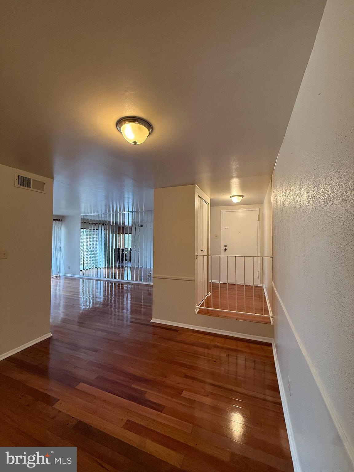 CHERRY GLEN CONDOS - Residential Lease