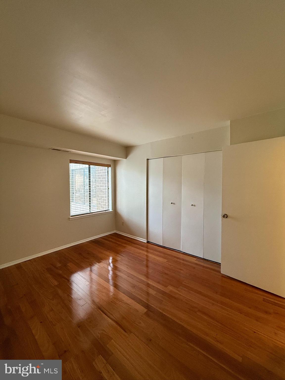 CHERRY GLEN CONDOS - Residential Lease