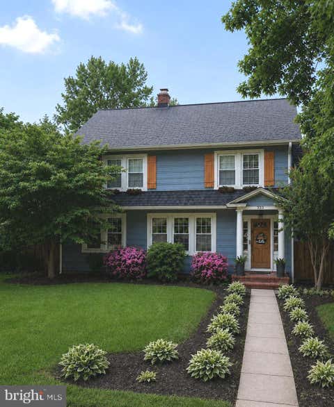 Photo of 333 E Maple Road, LINTHICUM HEIGHTS, MD 21090 (MLS # MDAA2154482)