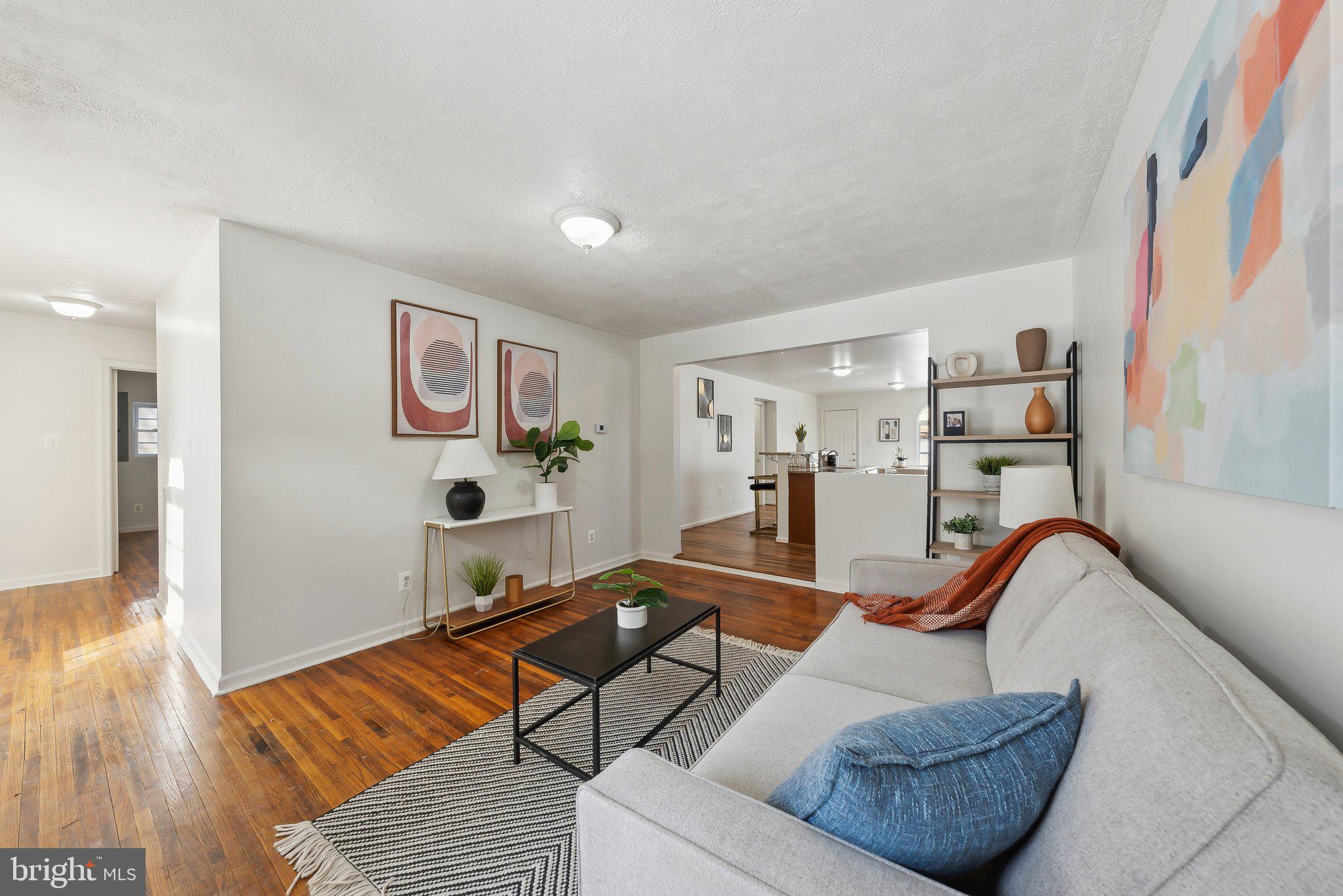 KENSINGTON - Residential