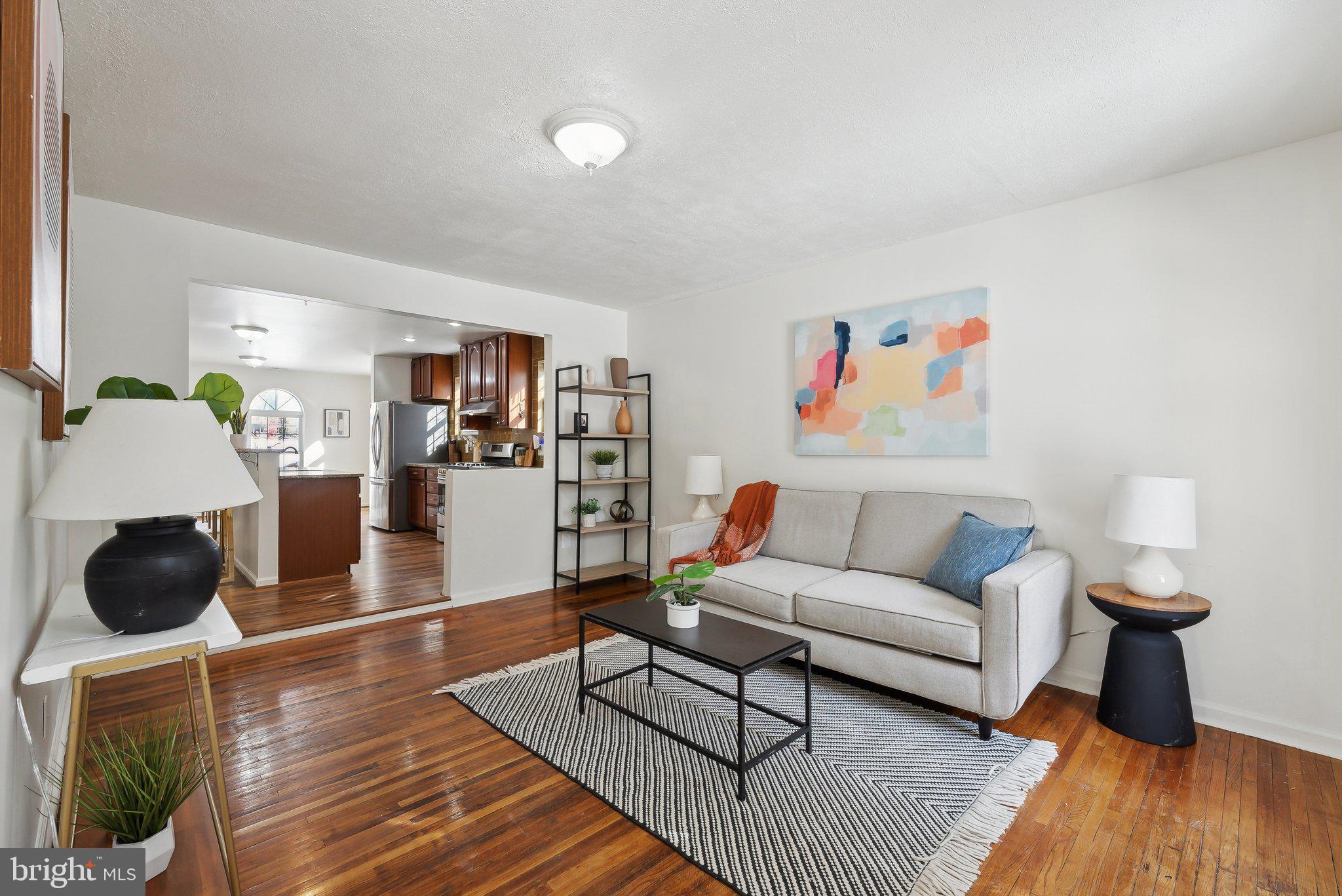 KENSINGTON - Residential