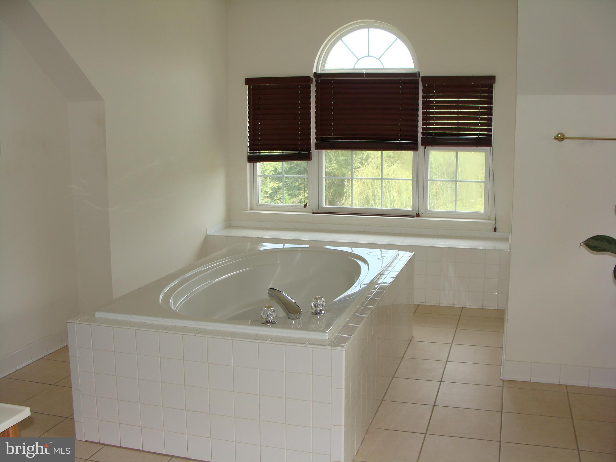 WESTWOOD RESERVE - Residential