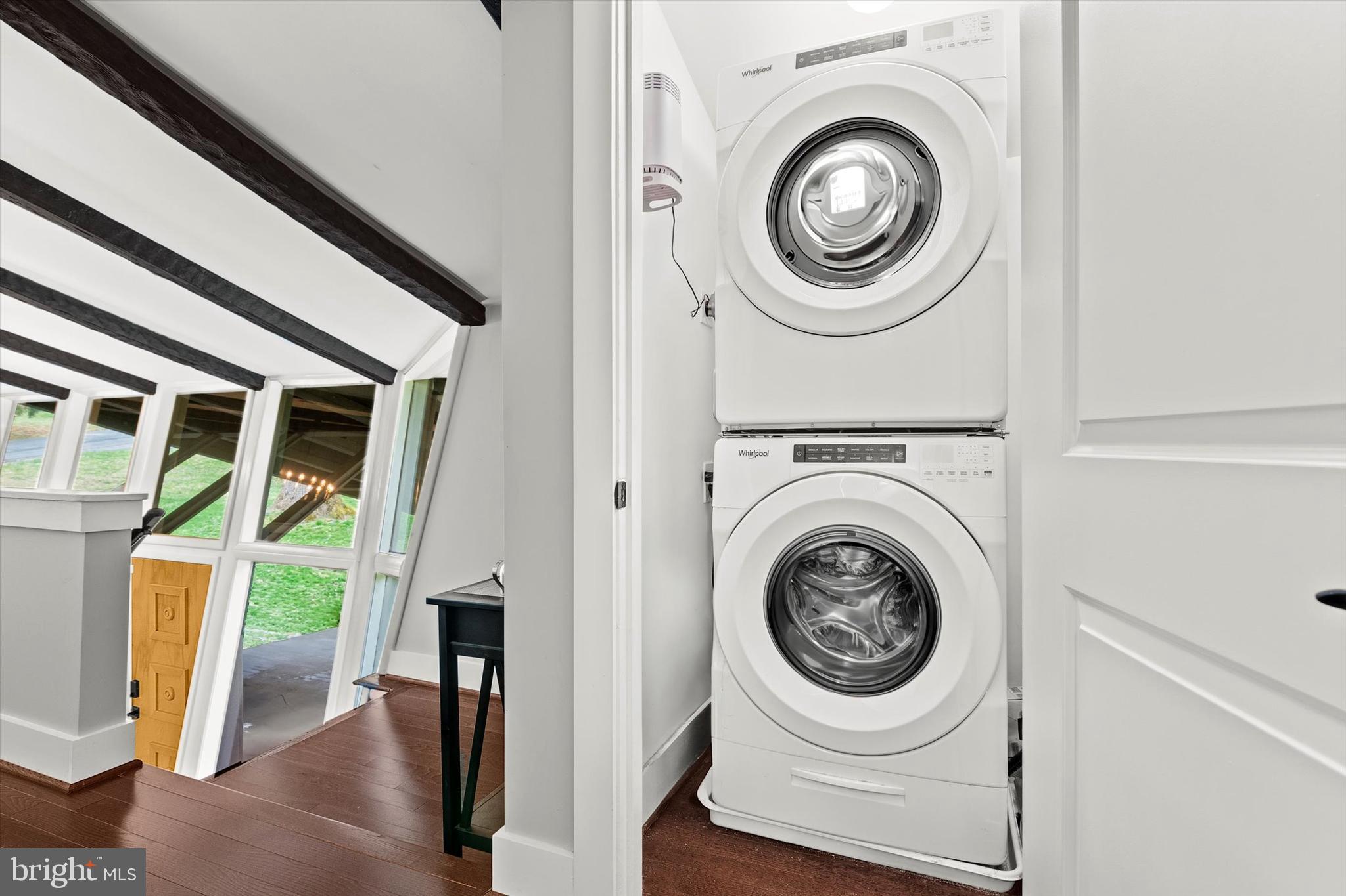 MANTUA - Residential Lease