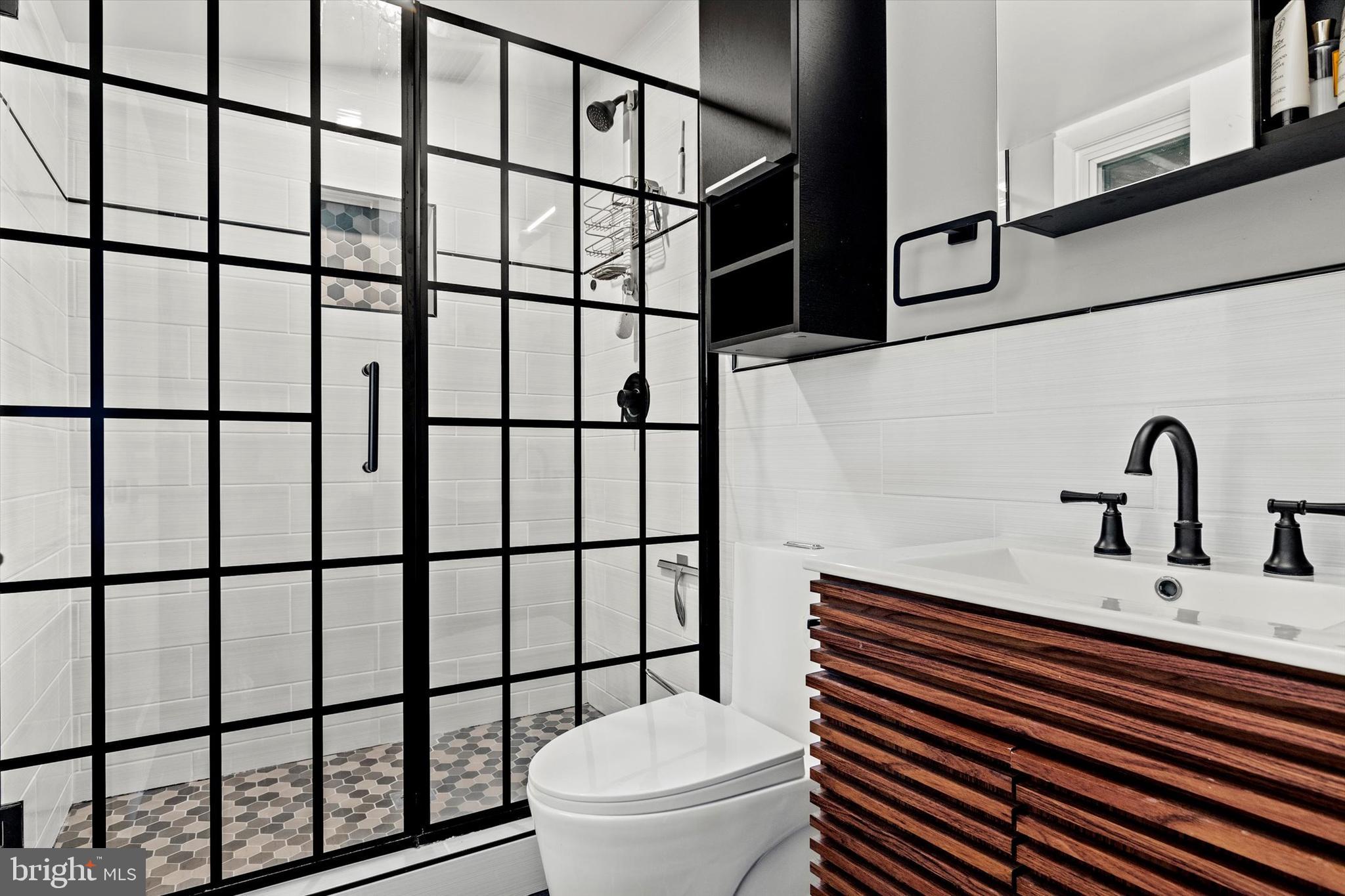 MANTUA - Residential Lease