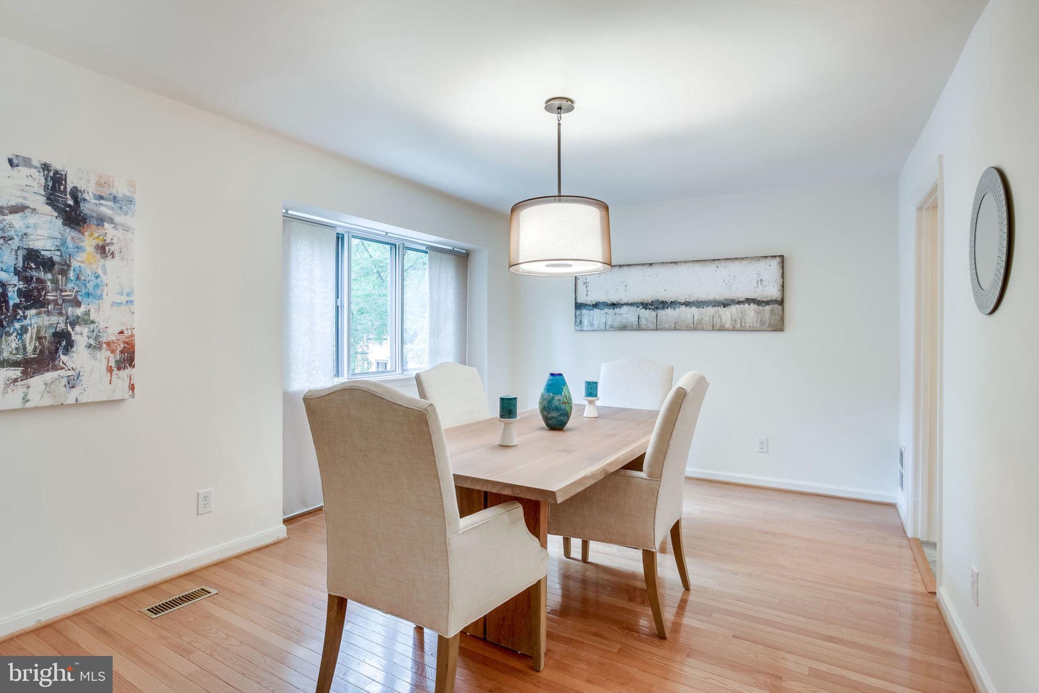 RESTON - Residential