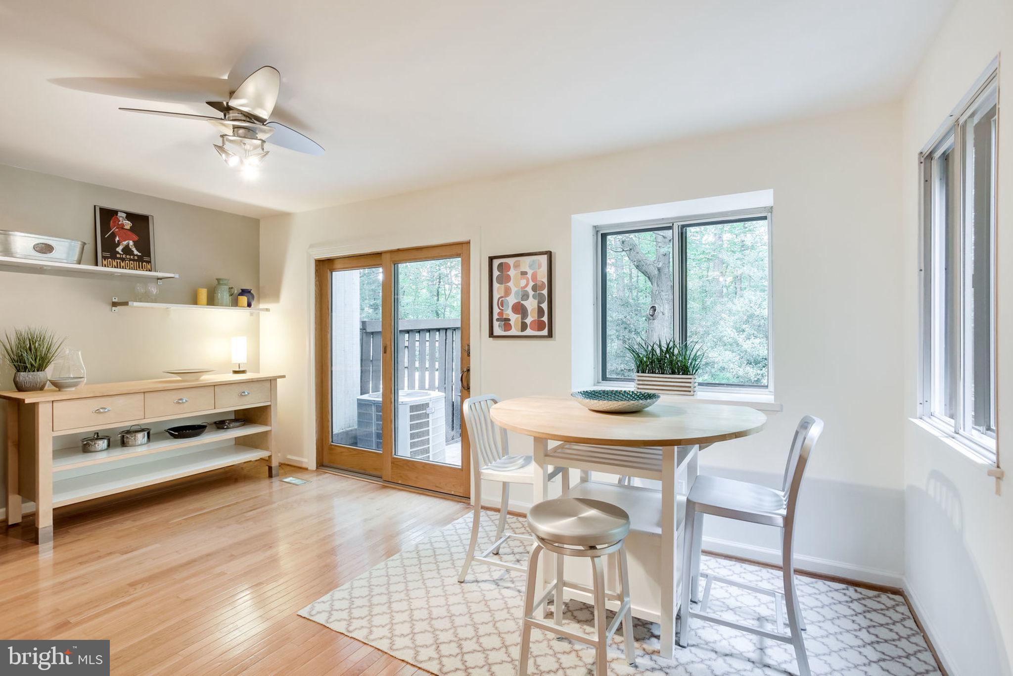 RESTON - Residential