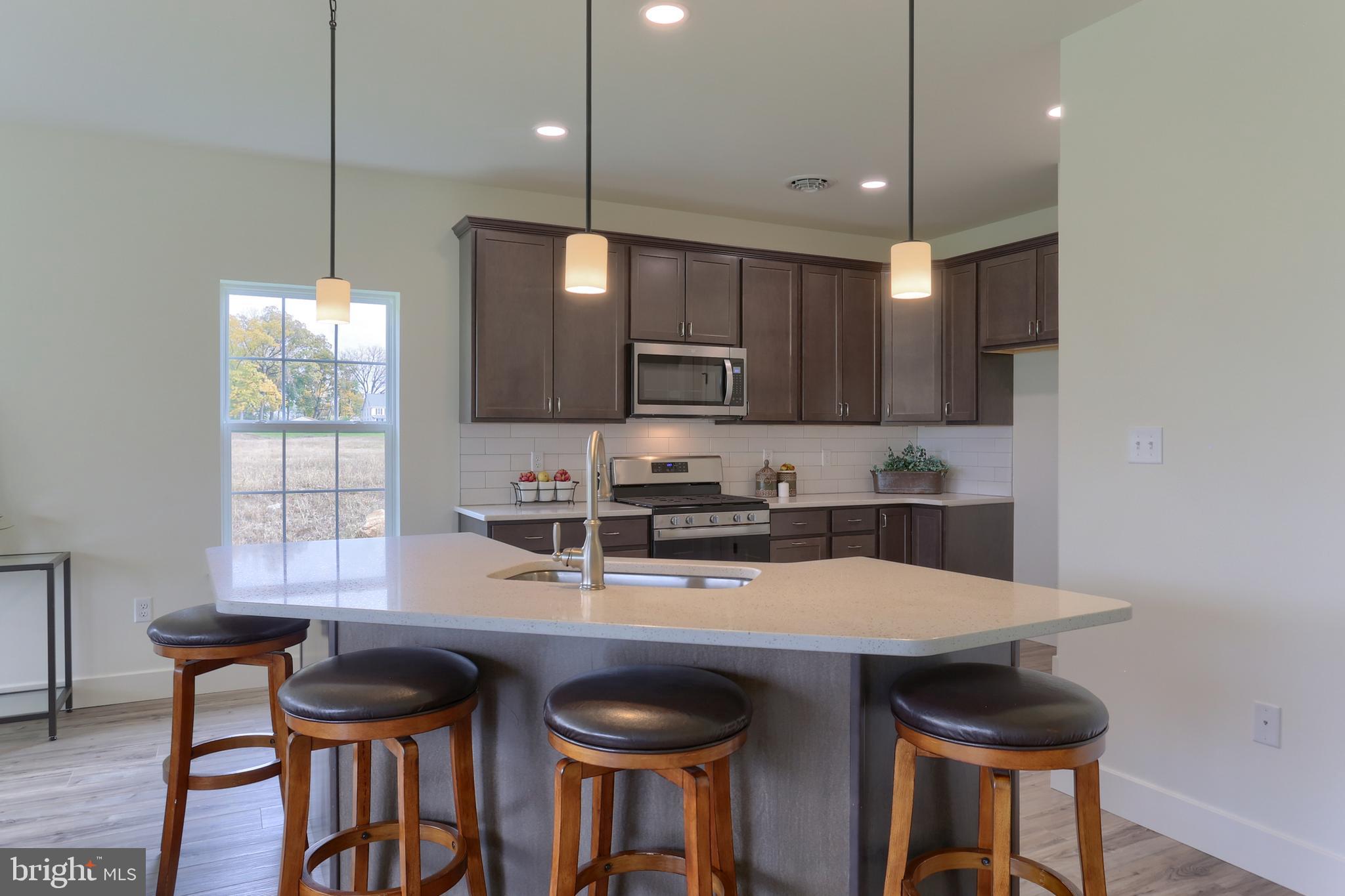 MEADOW LANE FARMS - Residential