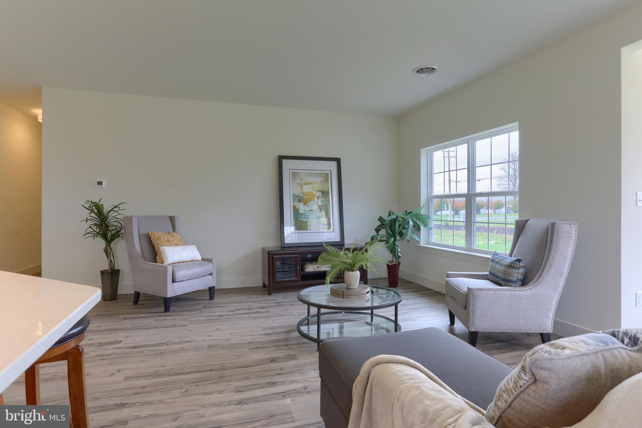 MEADOW LANE FARMS - Residential