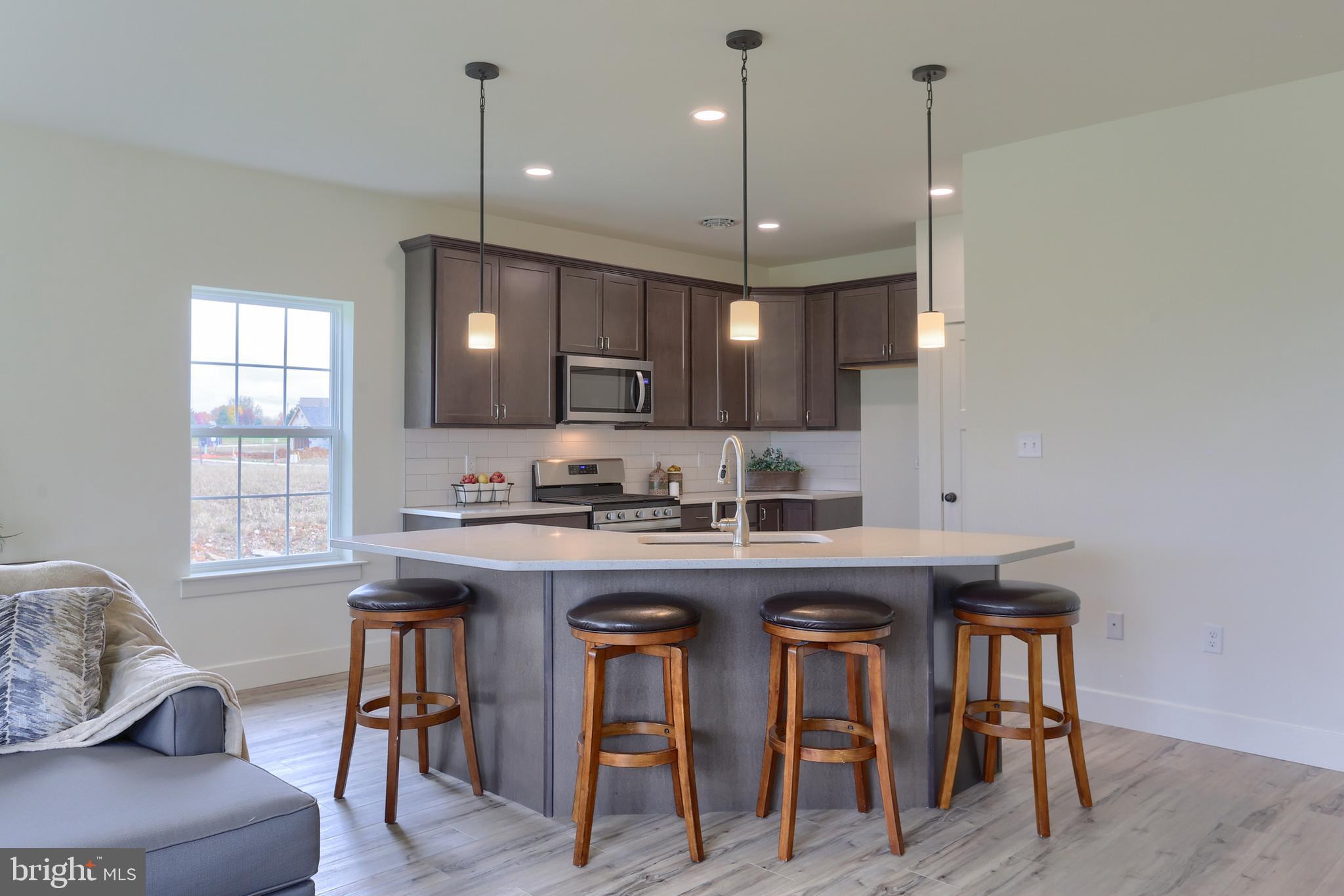 MEADOW LANE FARMS - Residential