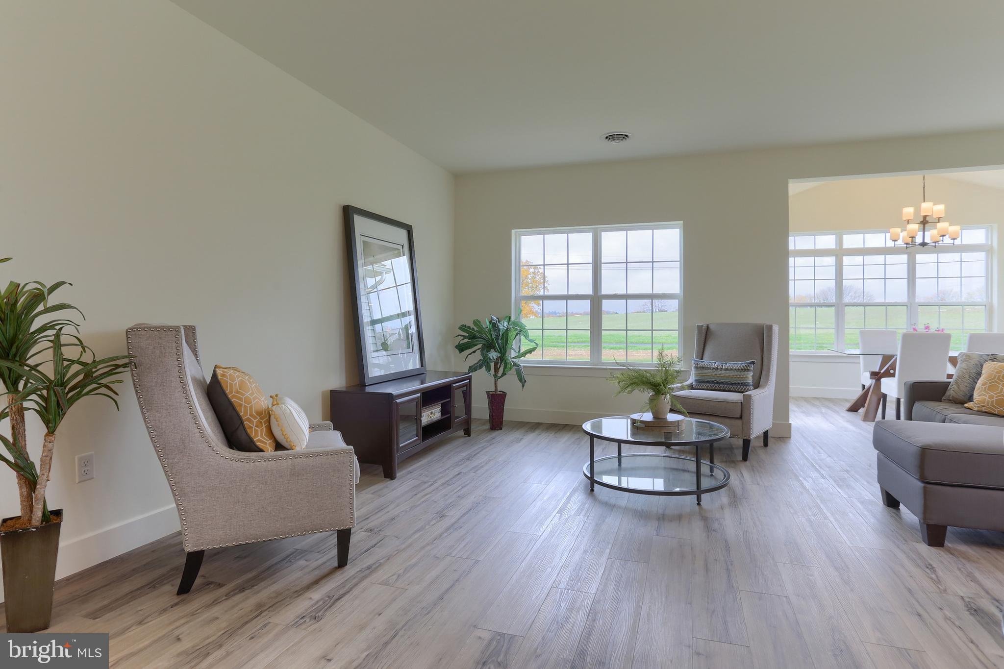 MEADOW LANE FARMS - Residential