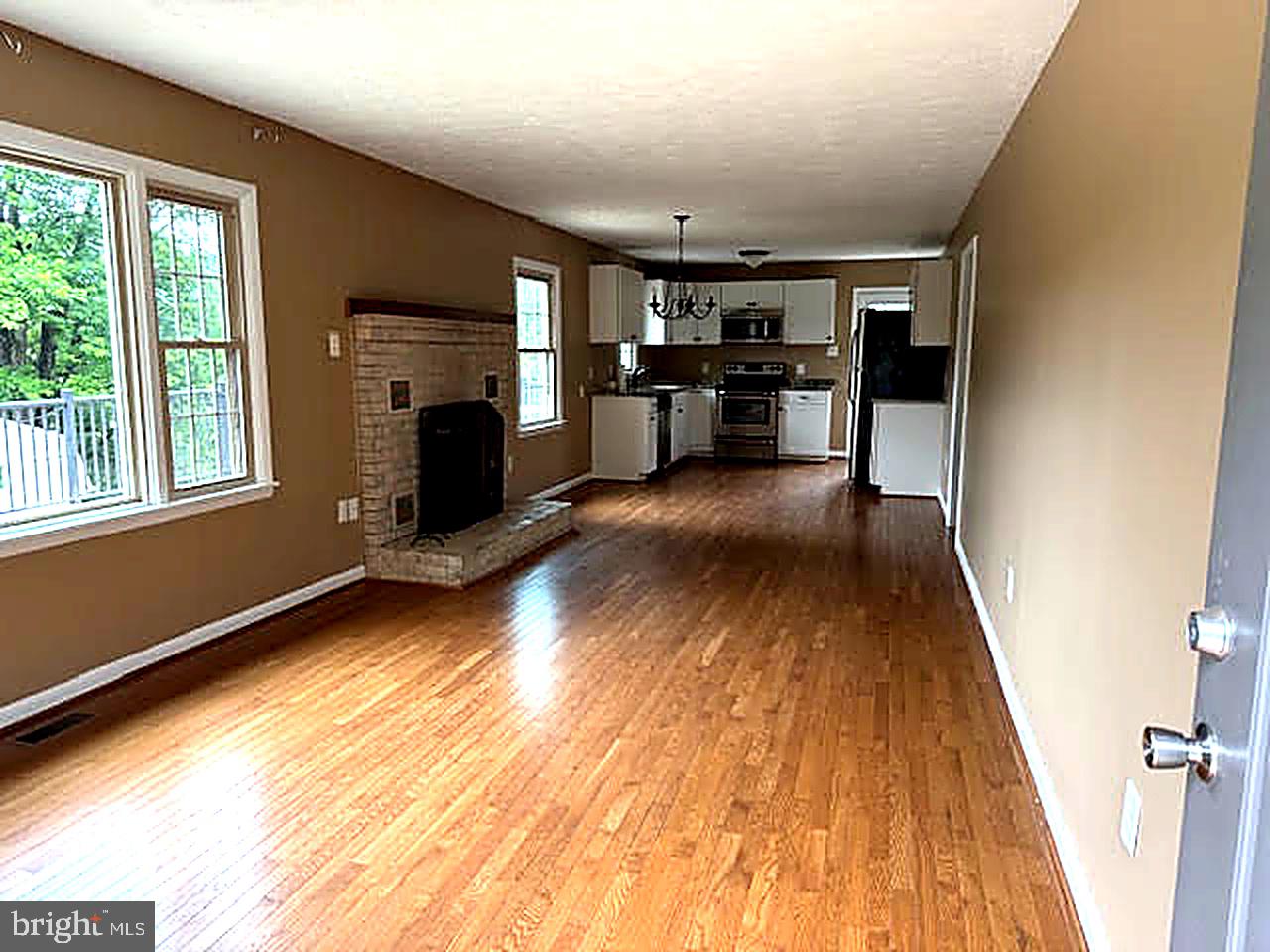APPLE MT LAKE - Residential