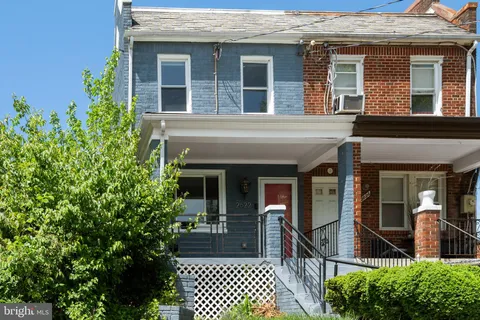 MLS: DCDC2196728