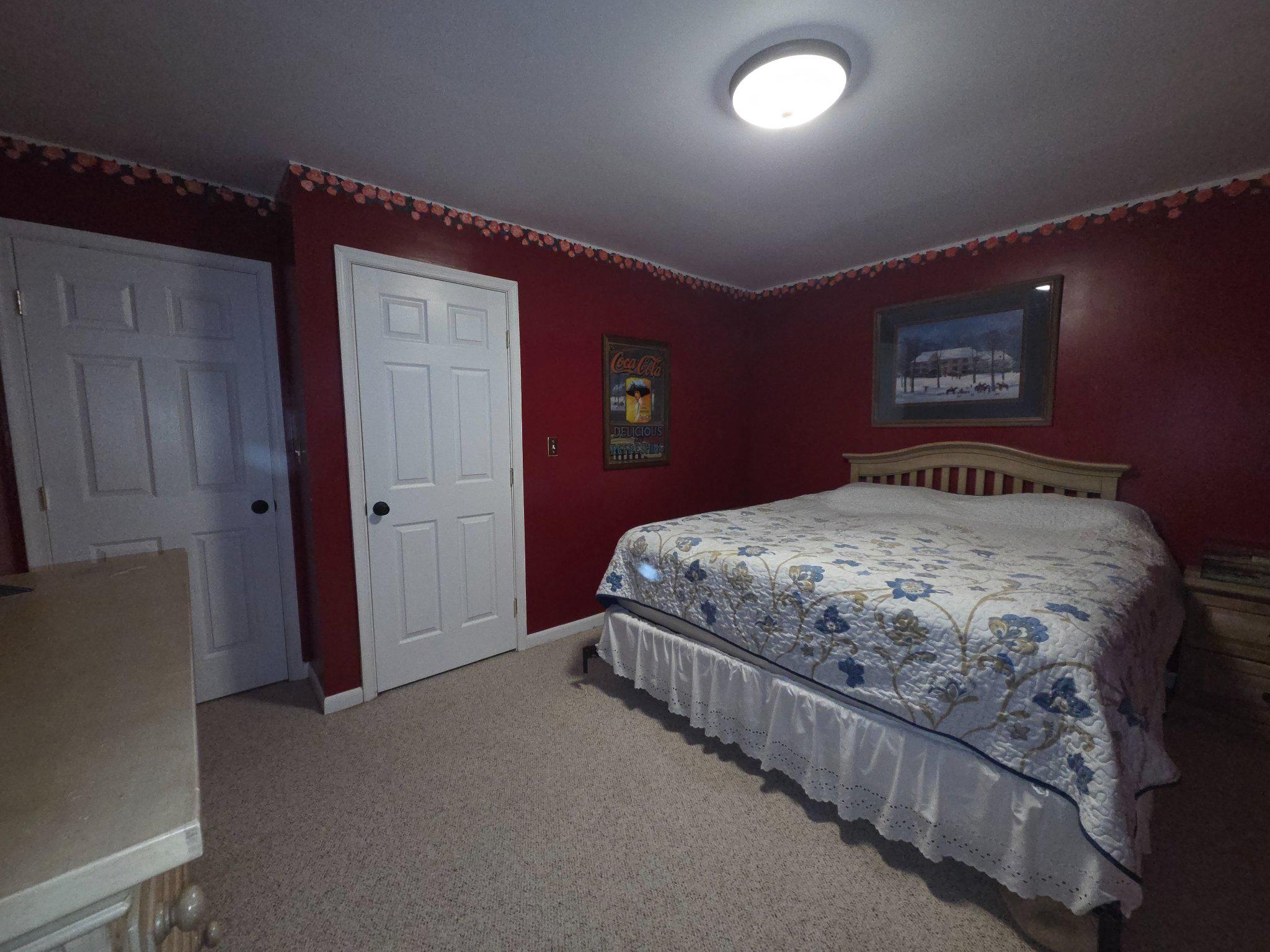 KENMAR MANOR - Residential