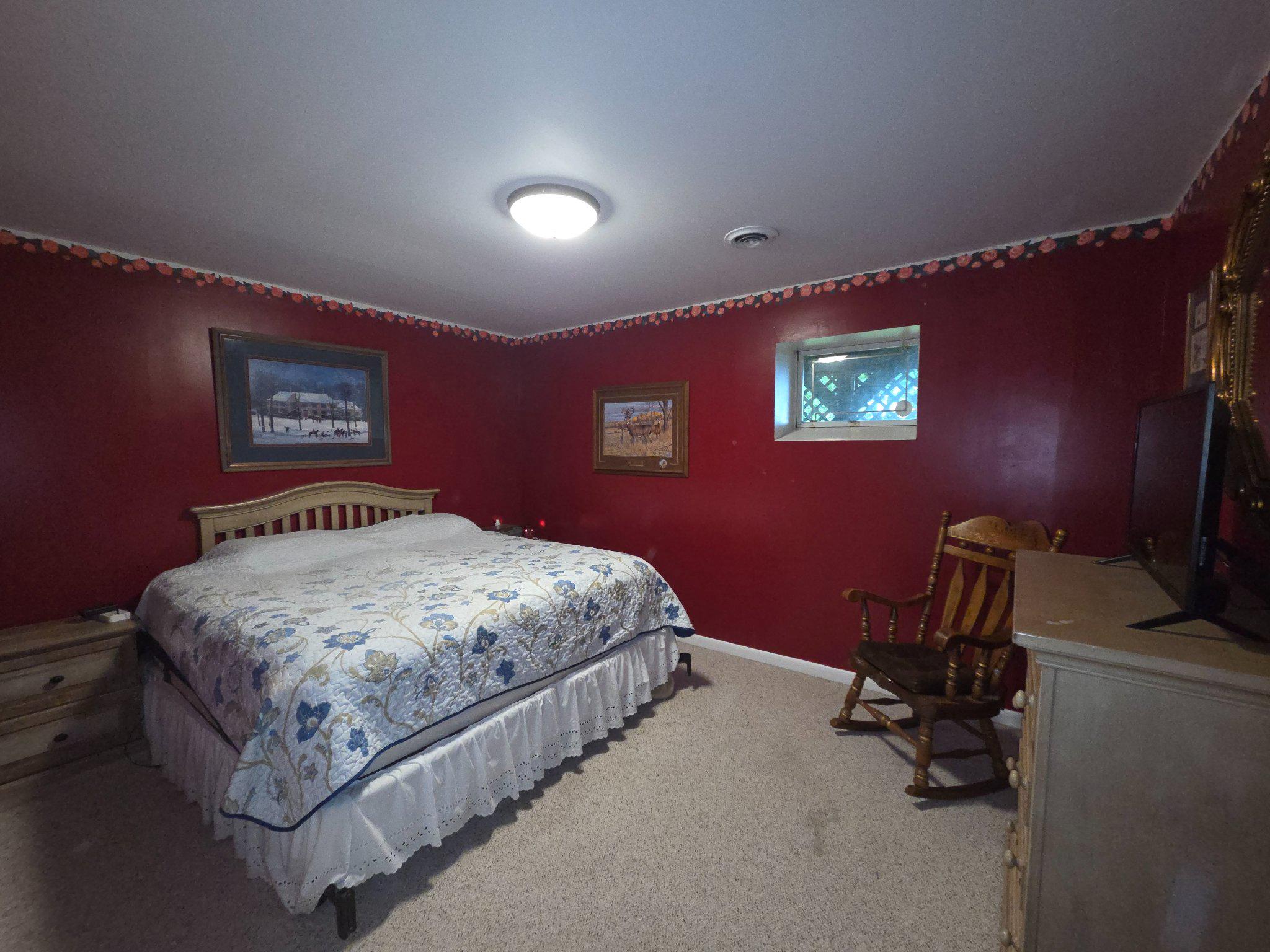 KENMAR MANOR - Residential