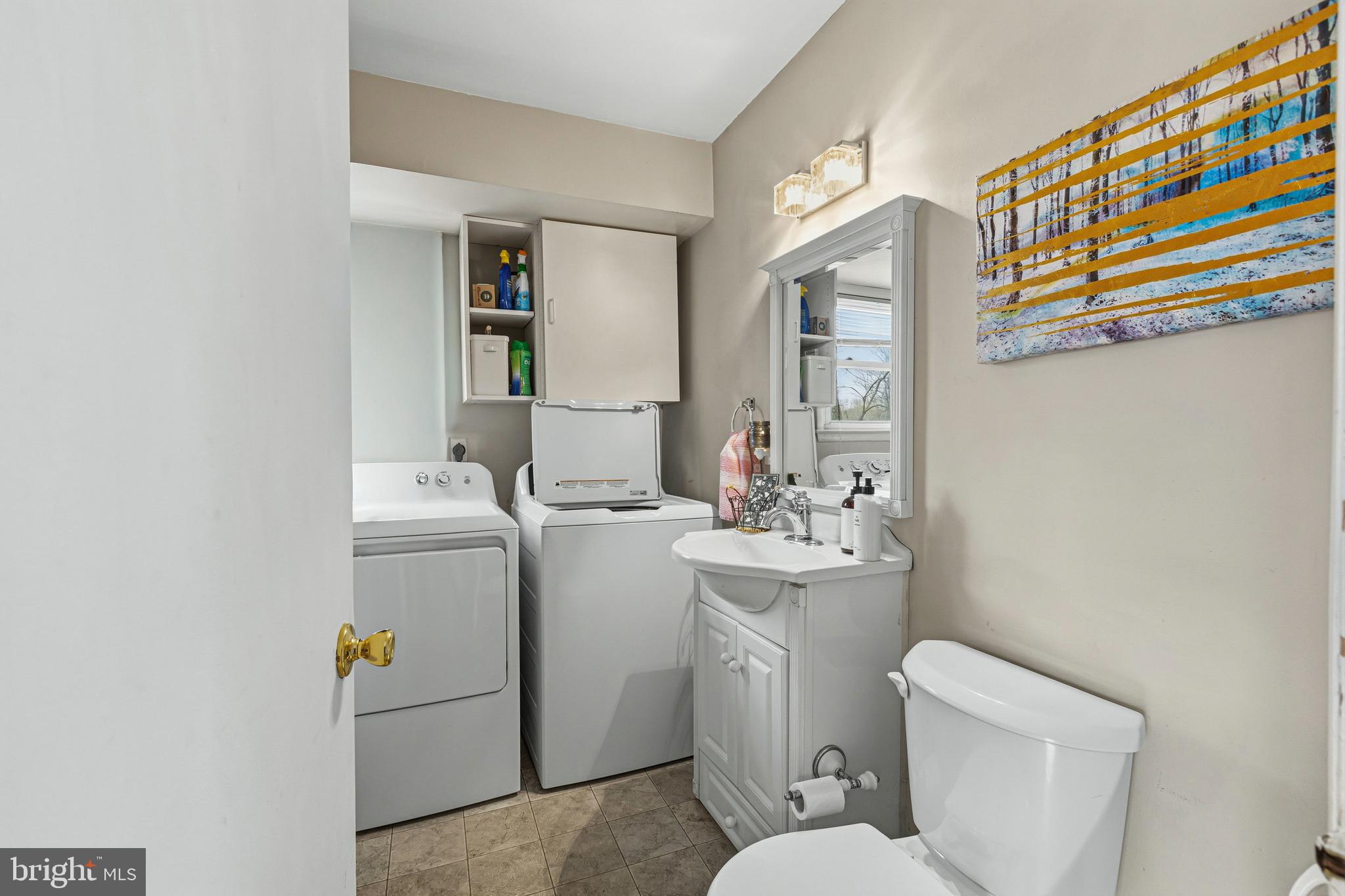 WEDGEWOOD ESTATES - Residential