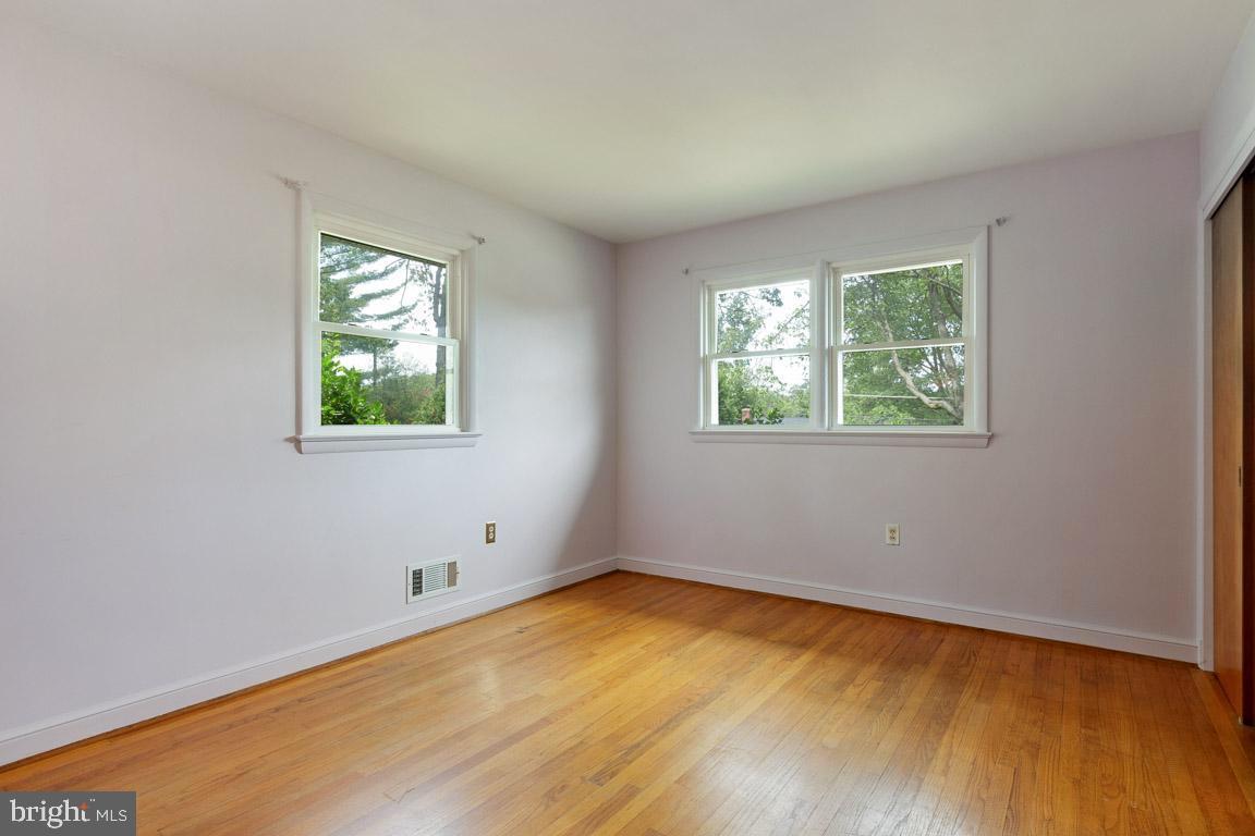 HILLANDALE FOREST - Residential