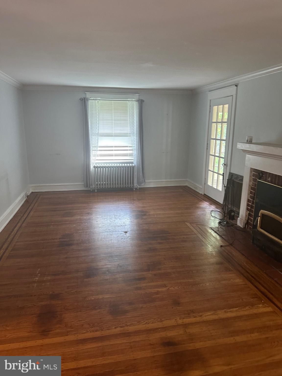 GLENSIDE - Residential Lease