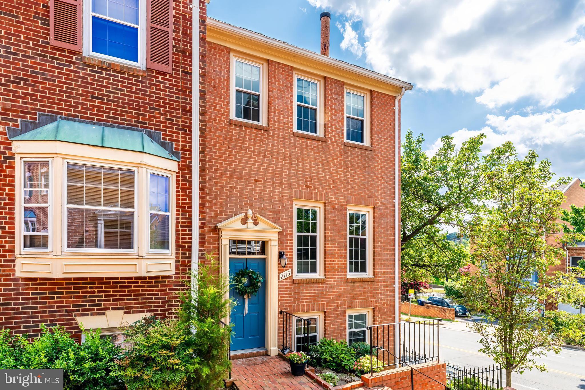 Get ready to fall in love with this beautifully maintained 3-level End Unit townhouse nestled in the heart of Alexandria. With 3 bedrooms, 4 bathrooms, and a walkout basement, this home offers the perfect blend of space, style, and beautiful updates.
As you step inside, you’ll be welcomed by a warm and open layout, rich hardwood floors, and fresh, modern paint tones that make the home feel light and inviting. This end unit gets so much light! The renovated + updated bathrooms and the kitchen features brand new appliances ready for your next dinner party or Sunday morning pancakes.
Upstairs, you’ll find 2 very spacious bedrooms with ensuite bathrooms, perfect for privacy and comfort. The lower level offers even more versatility with a 3rd bedroom and full bath—ideal for guests, a home office, or multi-generational living. The family room in the basement is perfect for a kids playroom, man cave or movie room.
The walkout basement opens to a fully fenced private patio—hello, outdoor entertaining! Beyond the gate, you’ll find a lush, grassy common area that feels like an extension of your backyard—ideal for kids, pups, or your morning coffee escape. Rumor has it there is a weekly "yappy hour" for pet parents just up the street.
This is not just a home—it’s a lifestyle. Spacious, updated, and tucked into a community with room to breathe.
Conveniently located in Alexandria with easy access public transportation and a variety of parks, shops, and commuter routes. Wonderful walkable neighborhood.
2 Parking Spots numbers 42 + 43 with onsite visitor spots as well!
