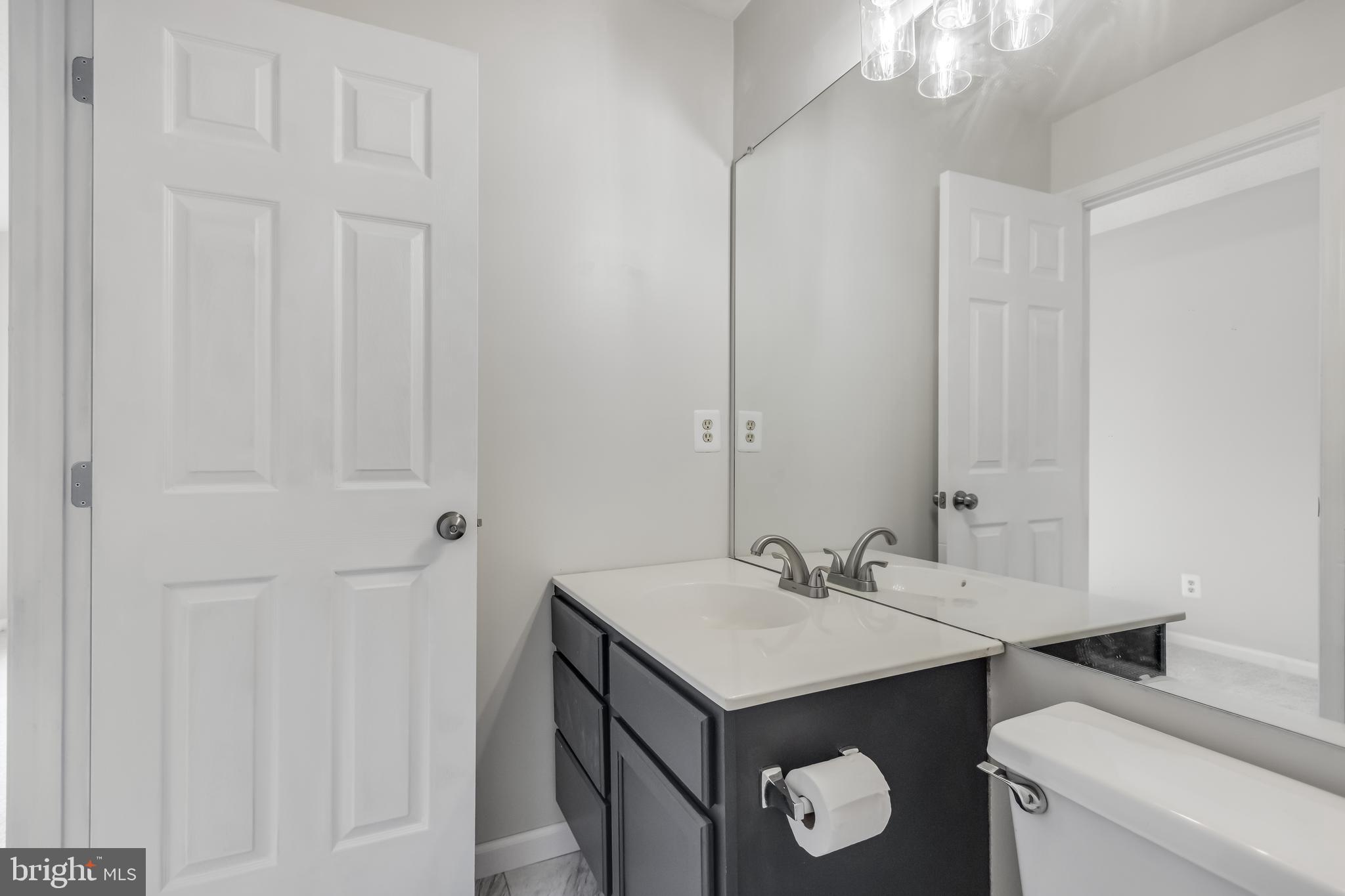 BULL RUN CONDO - Residential