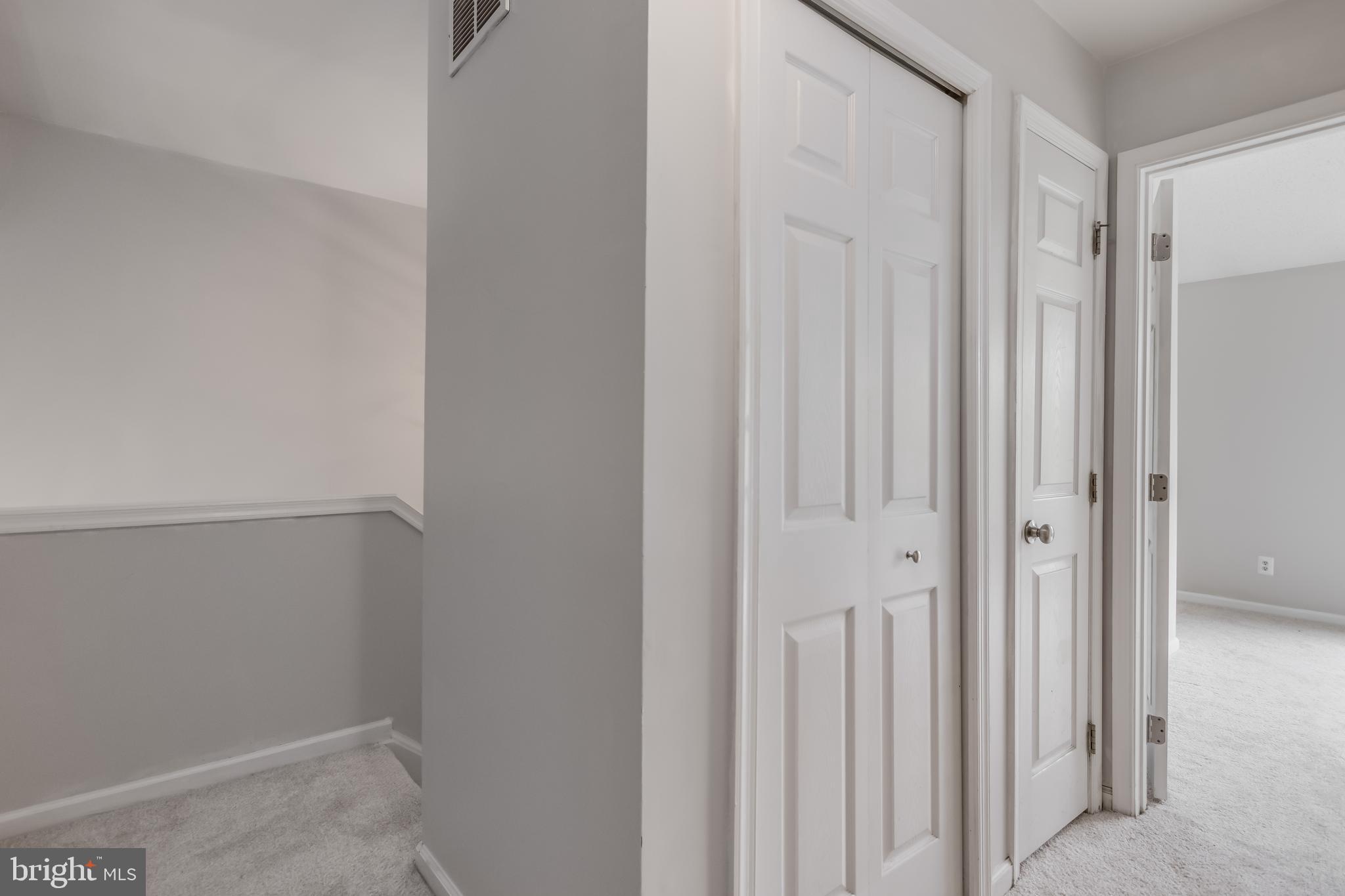 BULL RUN CONDO - Residential