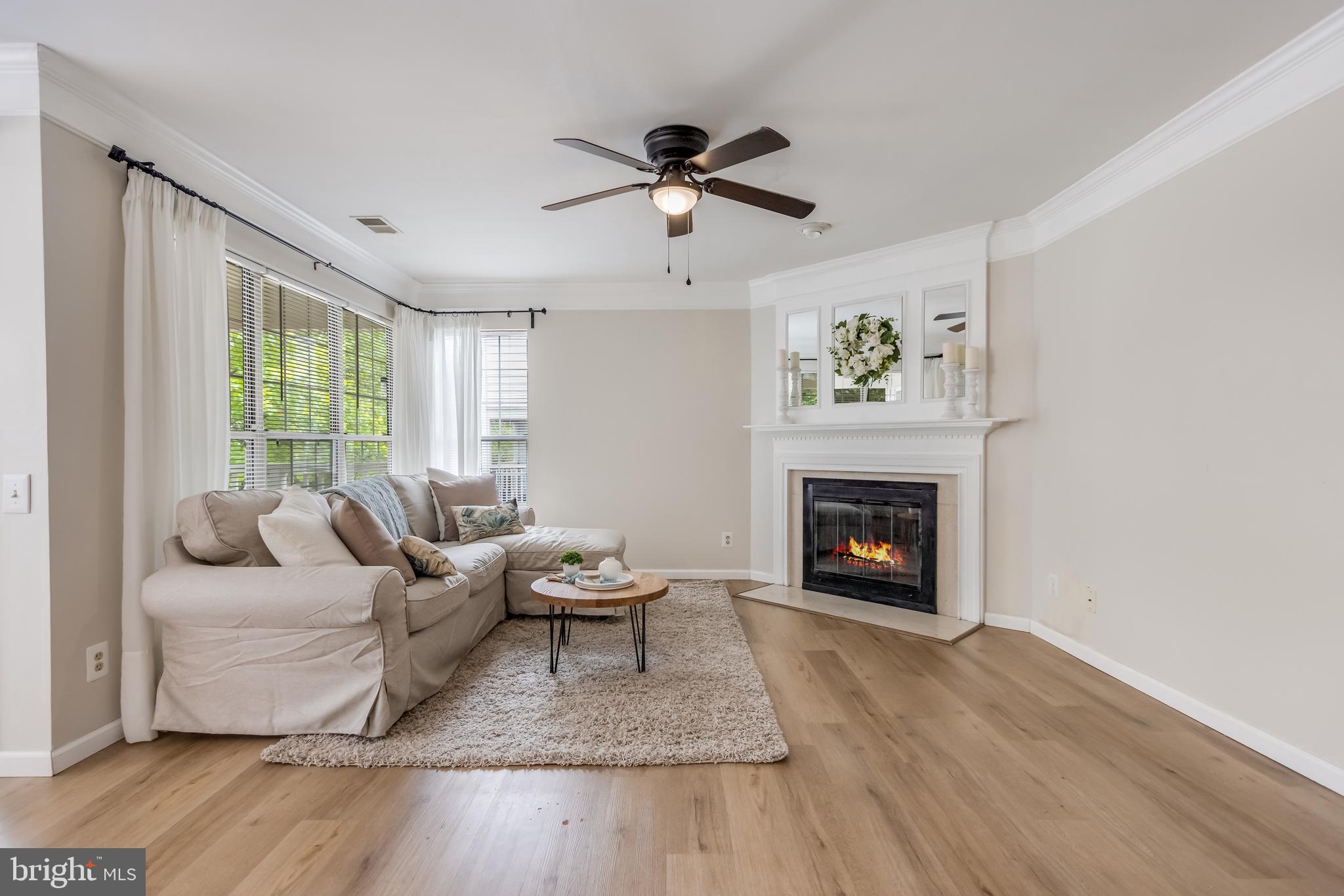 BULL RUN CONDO - Residential