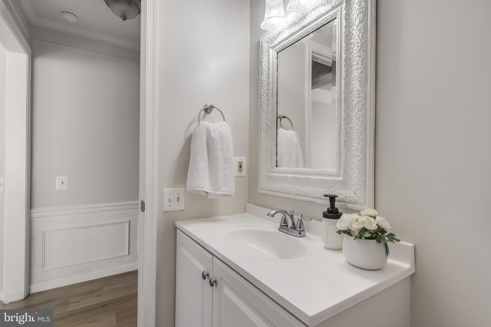 BULL RUN CONDO - Residential