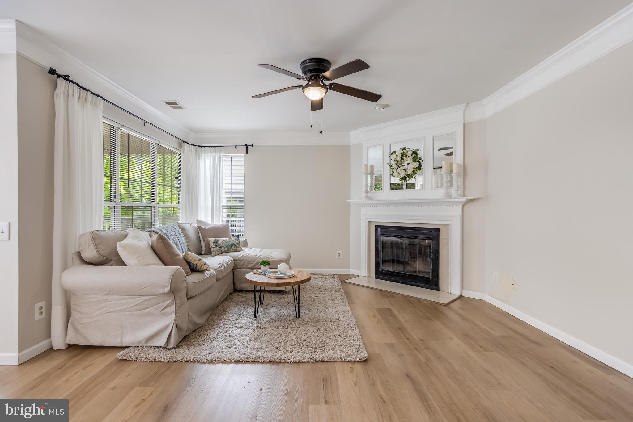 BULL RUN CONDO - Residential