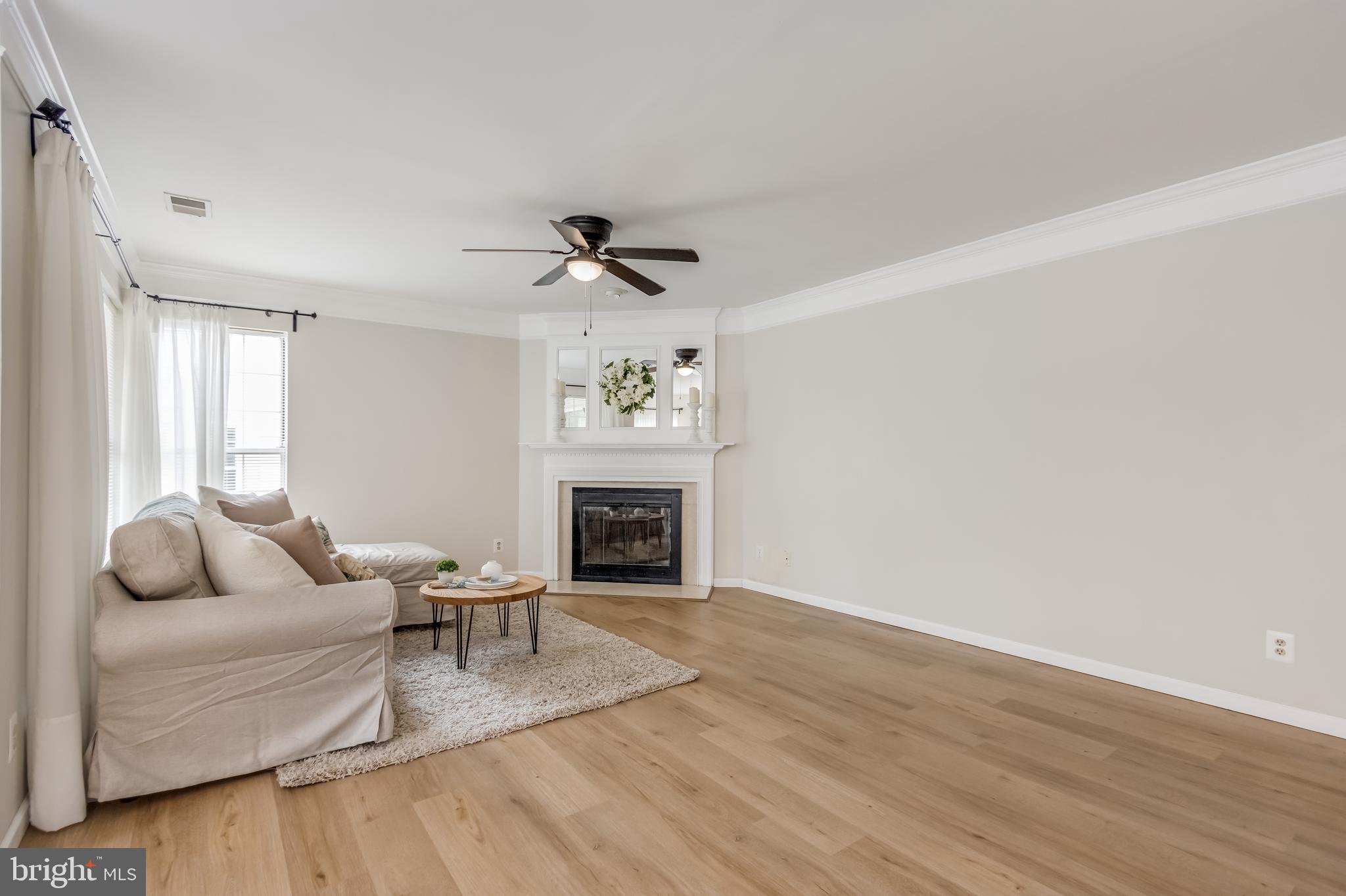 BULL RUN CONDO - Residential