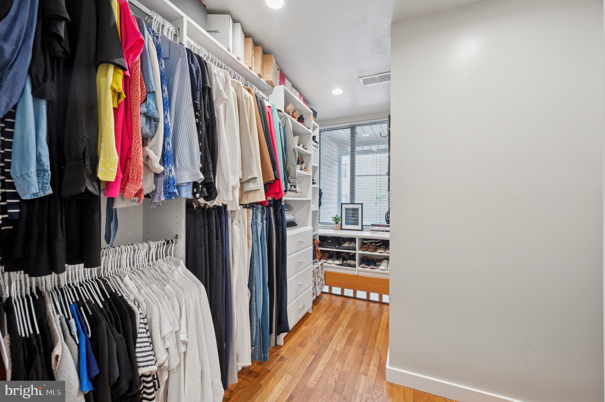 WASHINGTON SQ WEST - Residential