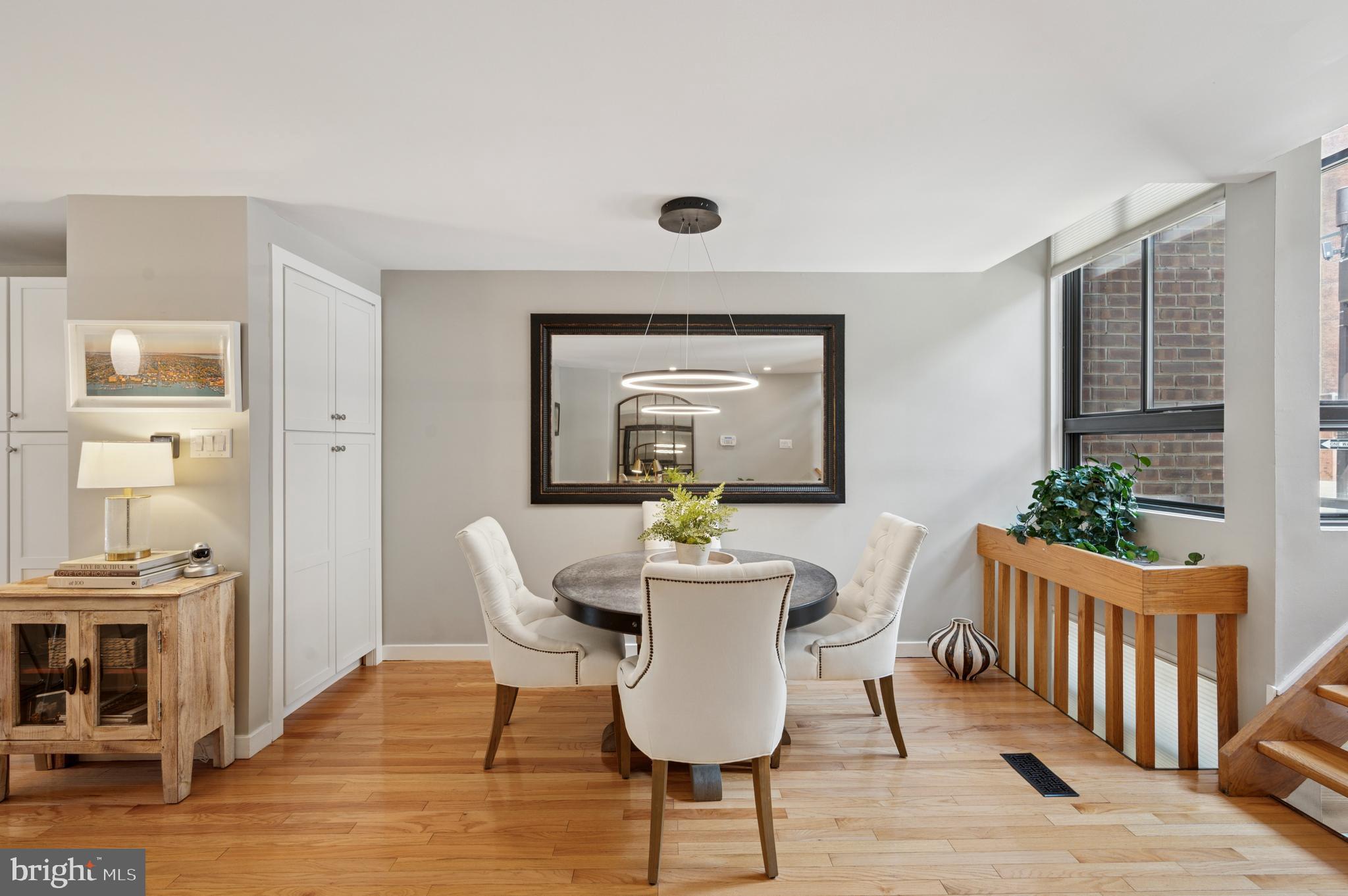 WASHINGTON SQ WEST - Residential