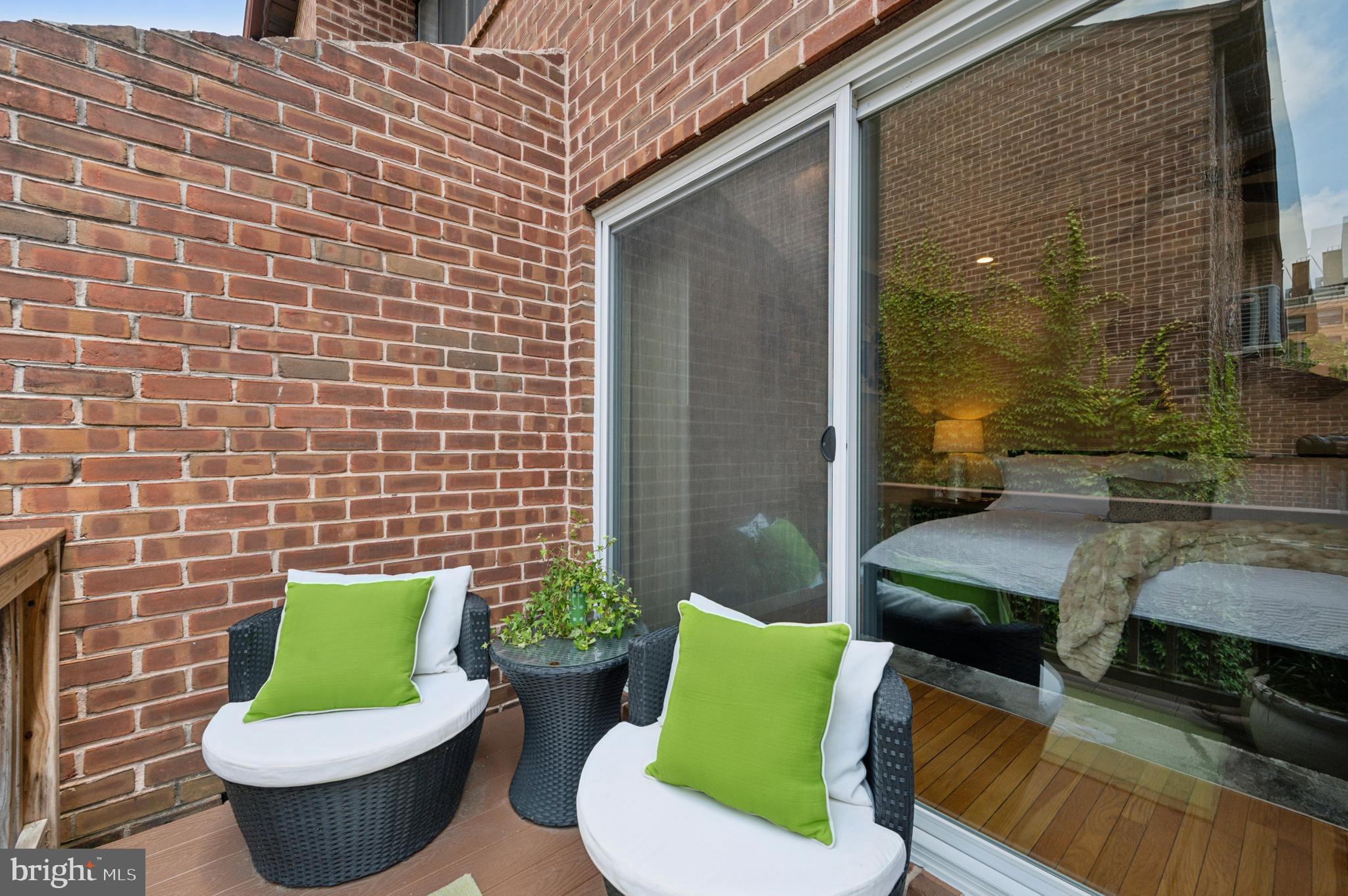 WASHINGTON SQ WEST - Residential