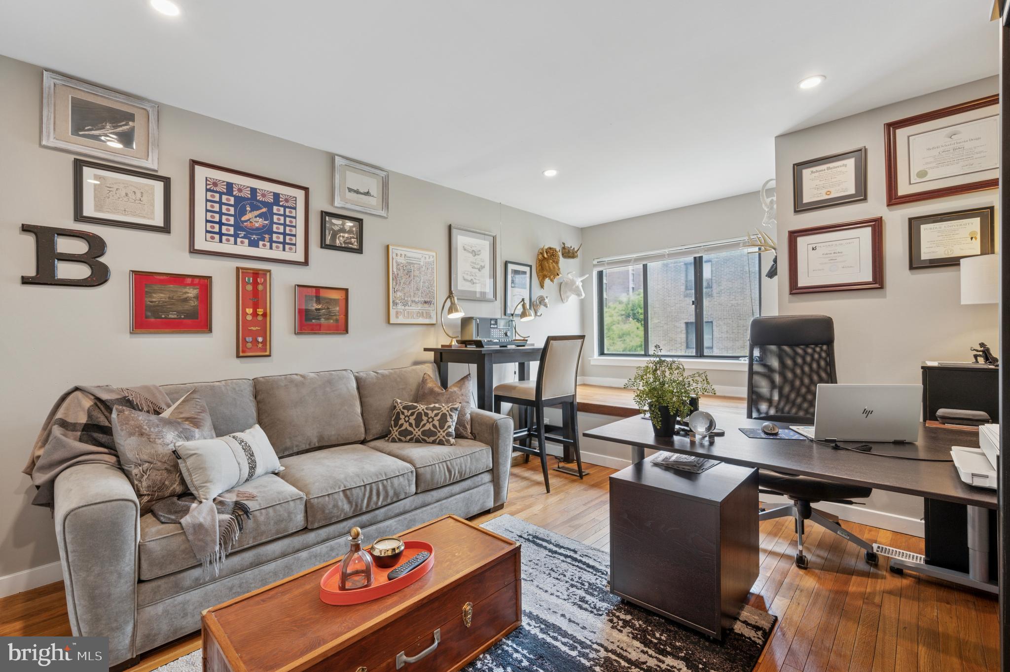 WASHINGTON SQ WEST - Residential