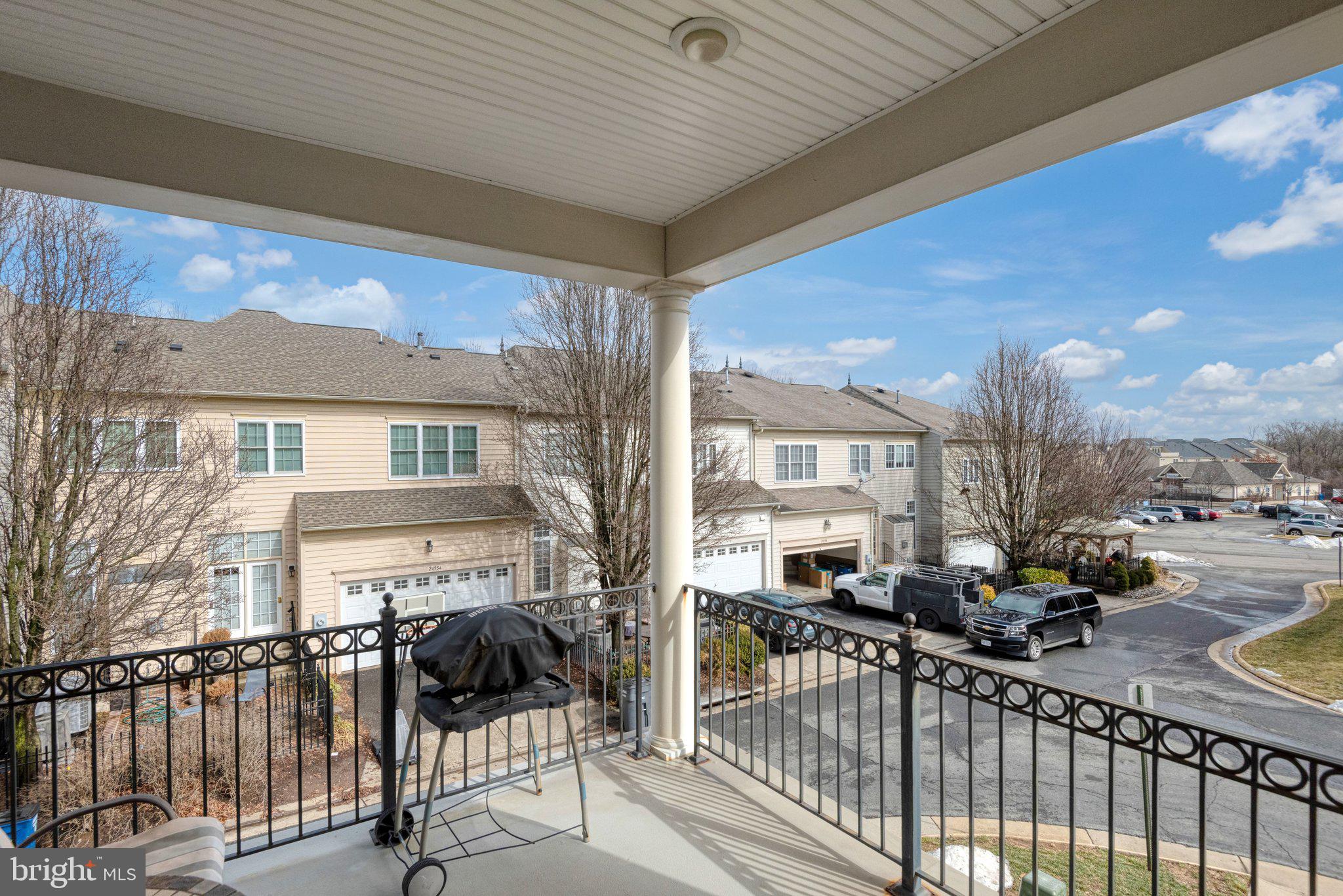 AVONLEA - Residential