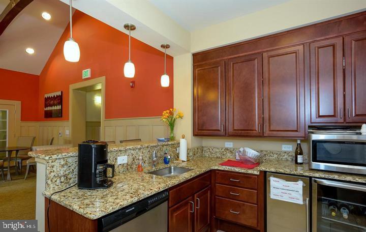 PATAPSCO OVERLOOK - Residential