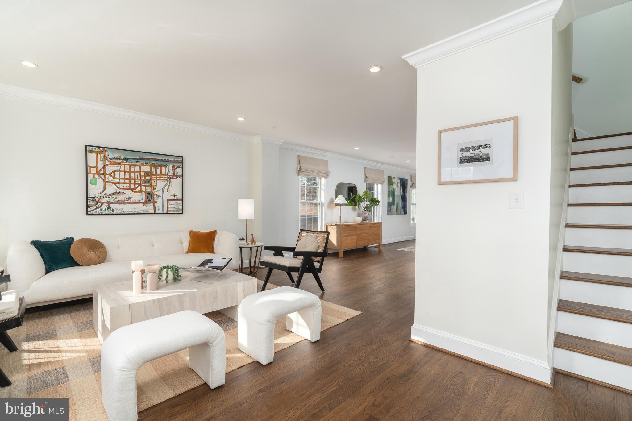 OLD TOWN ALEXANDRIA - Residential