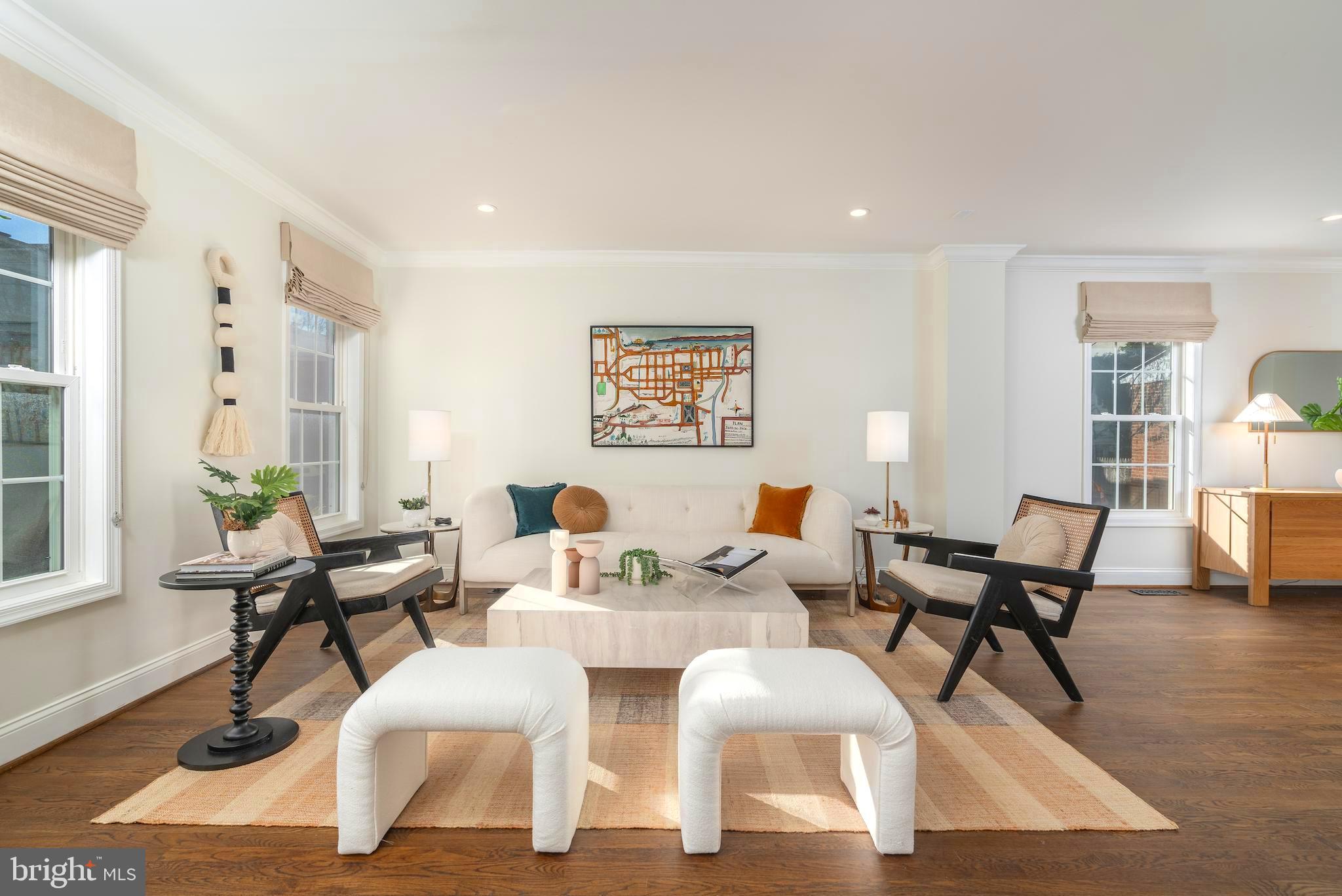 OLD TOWN ALEXANDRIA - Residential