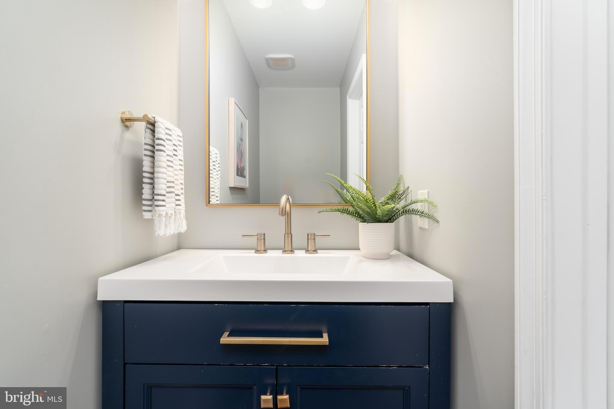 OLD TOWN ALEXANDRIA - Residential