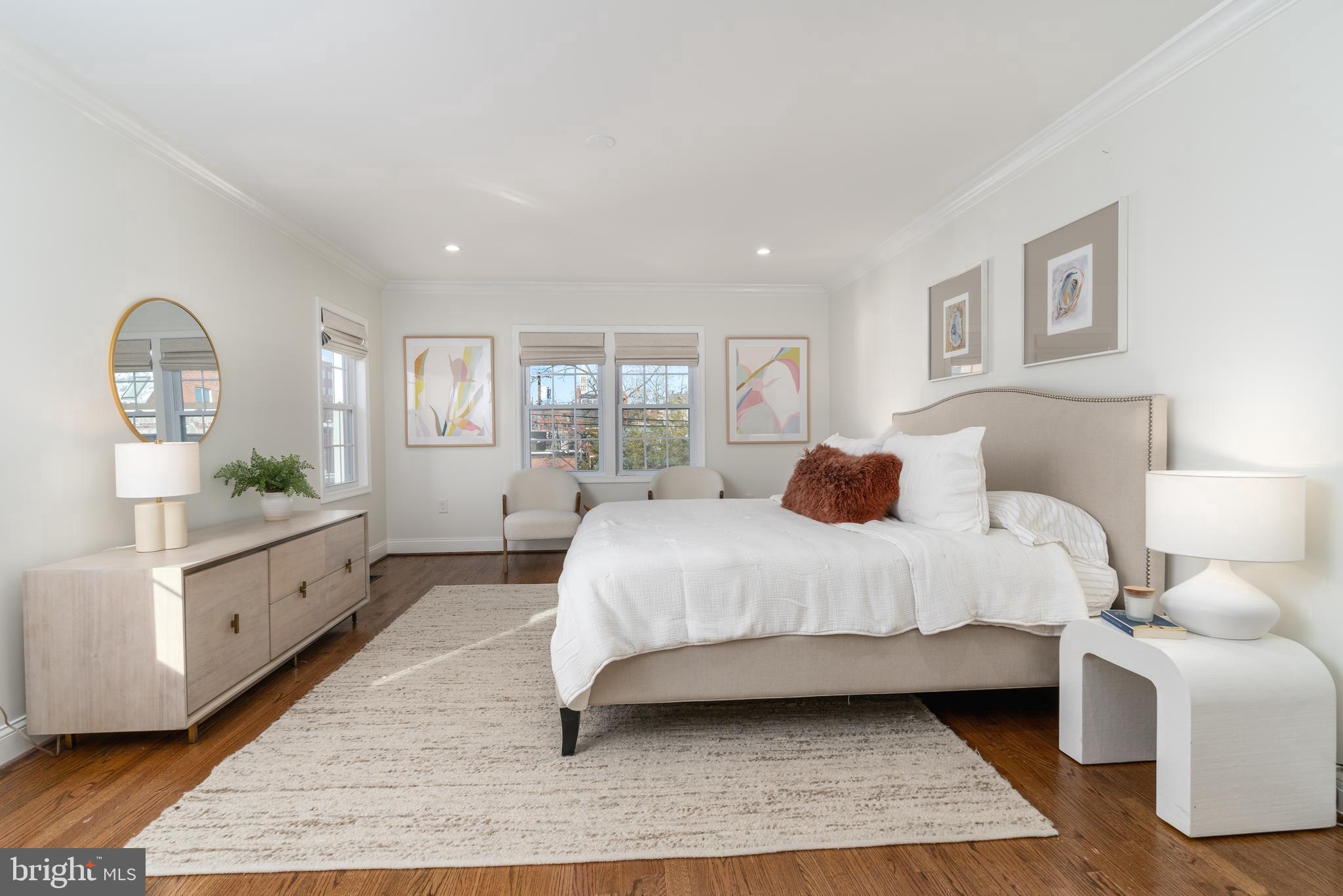 OLD TOWN ALEXANDRIA - Residential