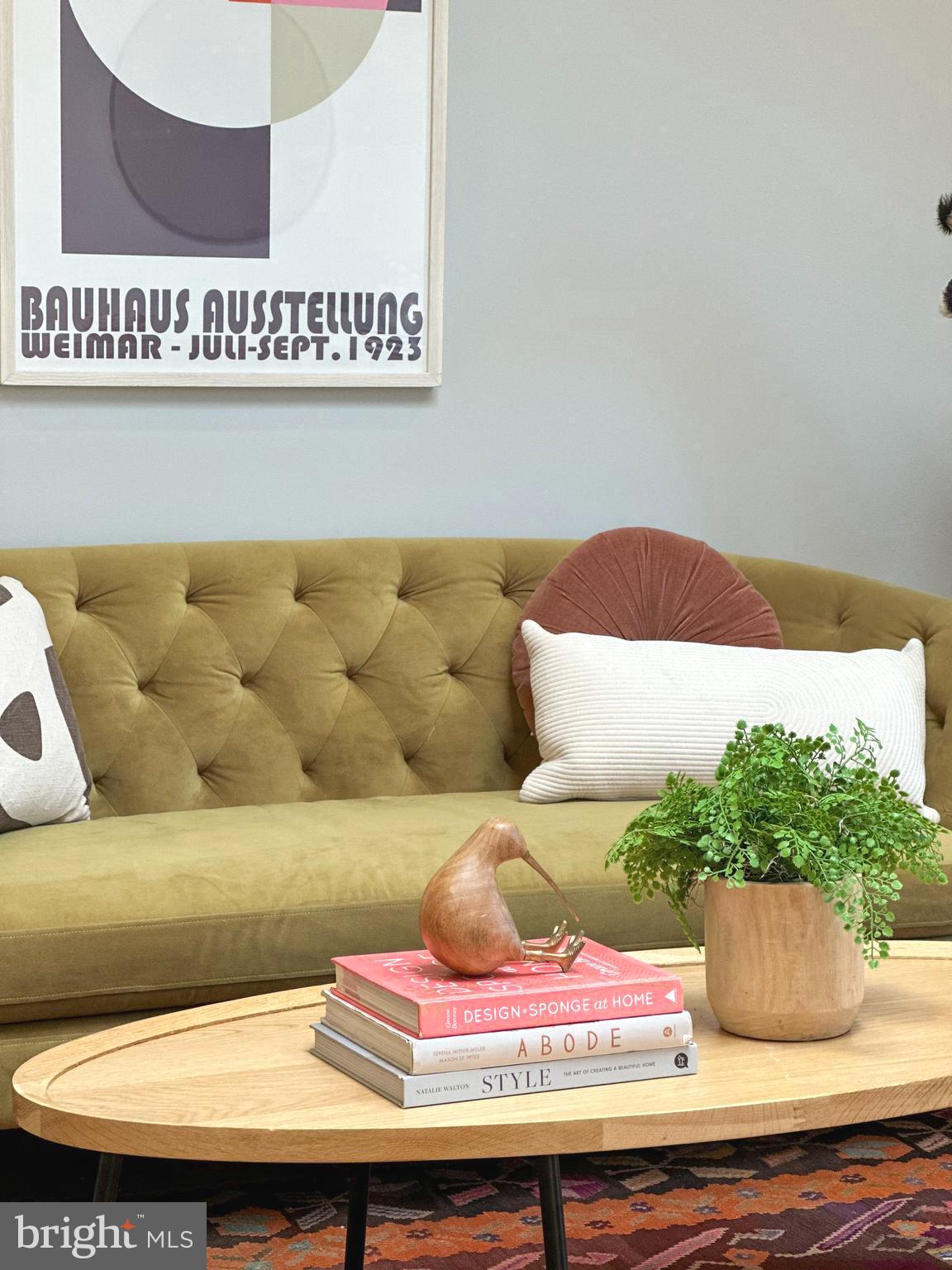 OLD TOWN ALEXANDRIA - Residential