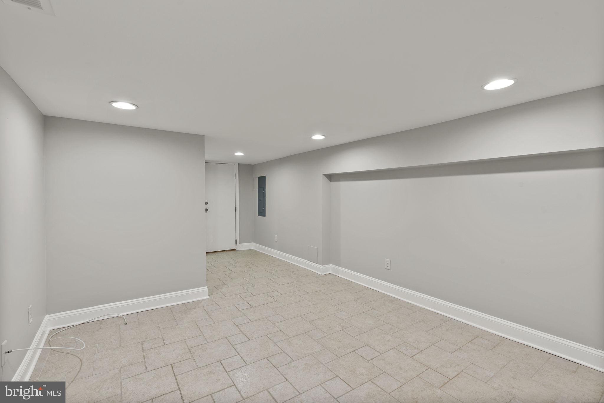 CANTON - Residential Lease